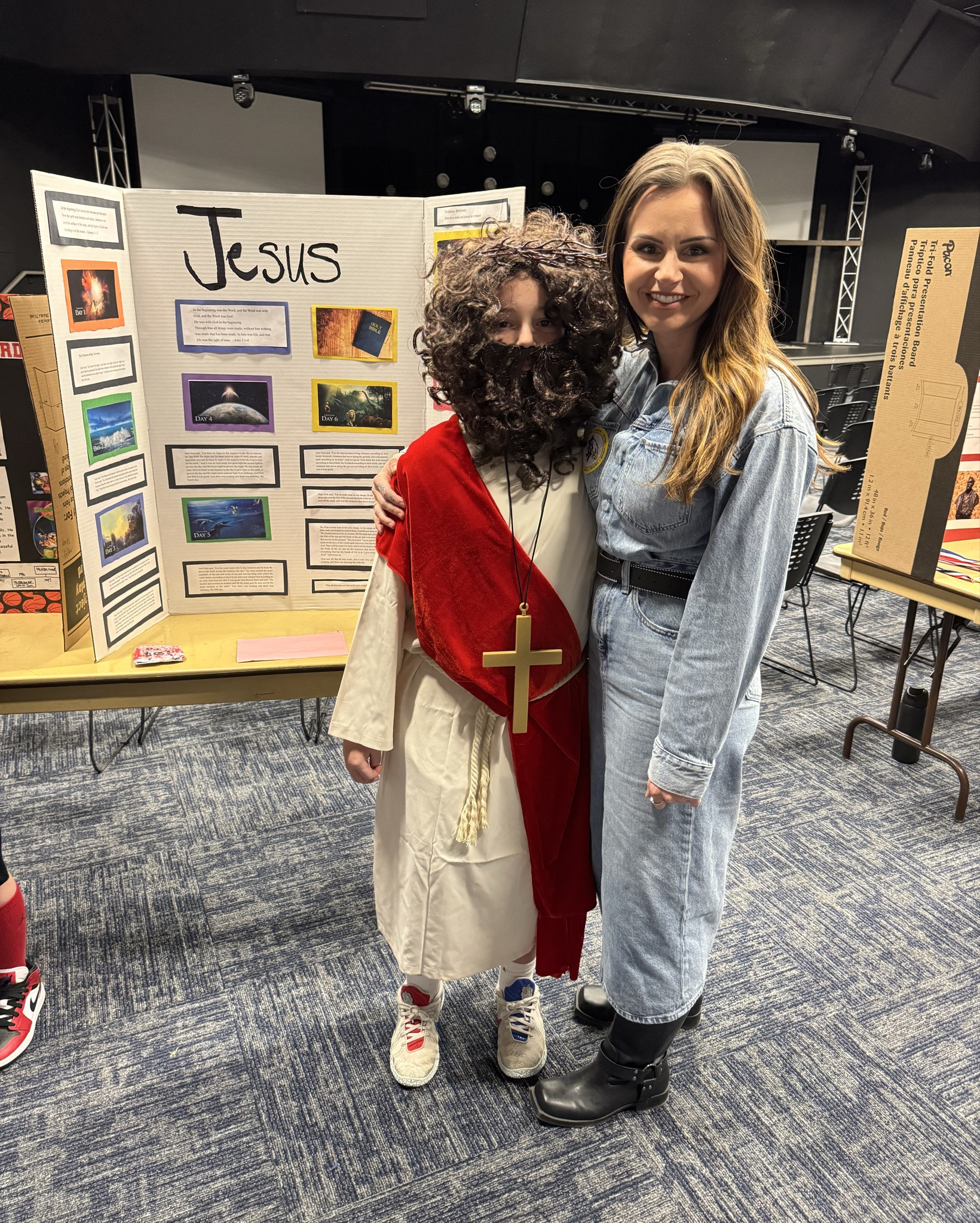 Today at Gunners school :) 
The whole 4th grade class had to pick an inventor/creator to do a poster on and then dress up and speak about 5 sentences about telling their contributions and Gunner picked Jesus 🥰 
the original creator of the entire universe! yall im so proud! He was testifying to all the younger kids/classes that walked through their room and other parent attendees. I am soooo stinking proud that of all the inventors/creators he could have chosen, he picked Jesus all on his own 🥹🥹🥹 we had soooo much fun working on this poster together! 
We got this Jesus costume on Amazon lol 


#LTKmomlife #LTKstorytime #LTKootd