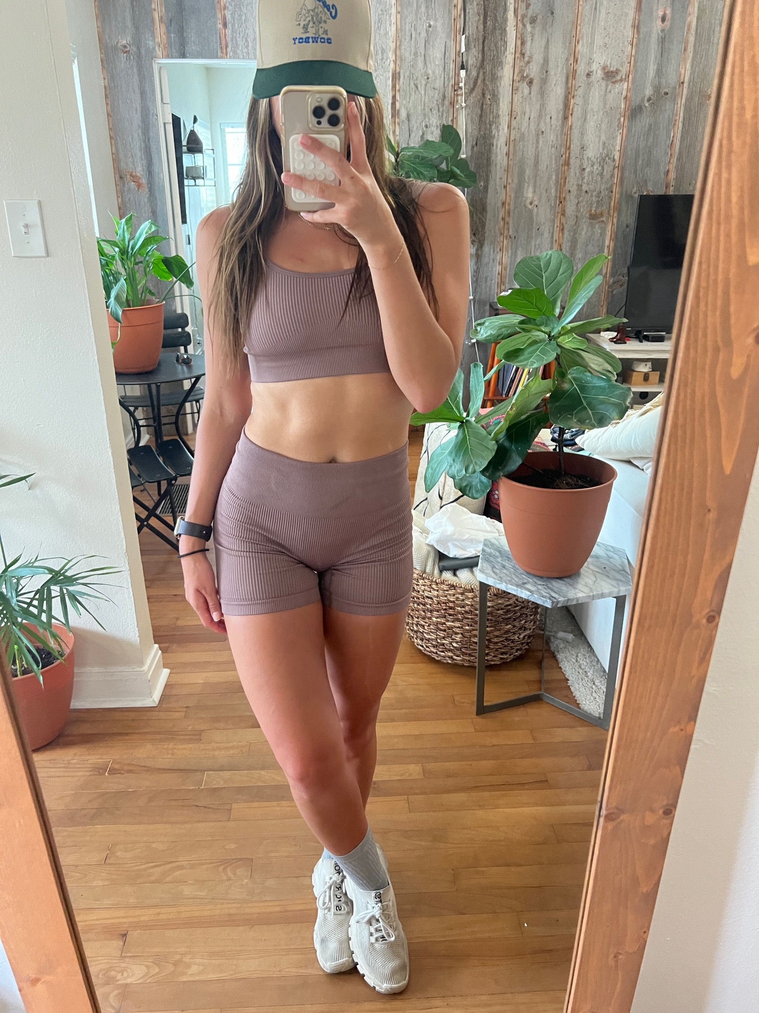 such a comfortable set and perfect for fitness classes the gym walking or even lounging! 🤎

#LTKU #LTKFitness #LTKActive