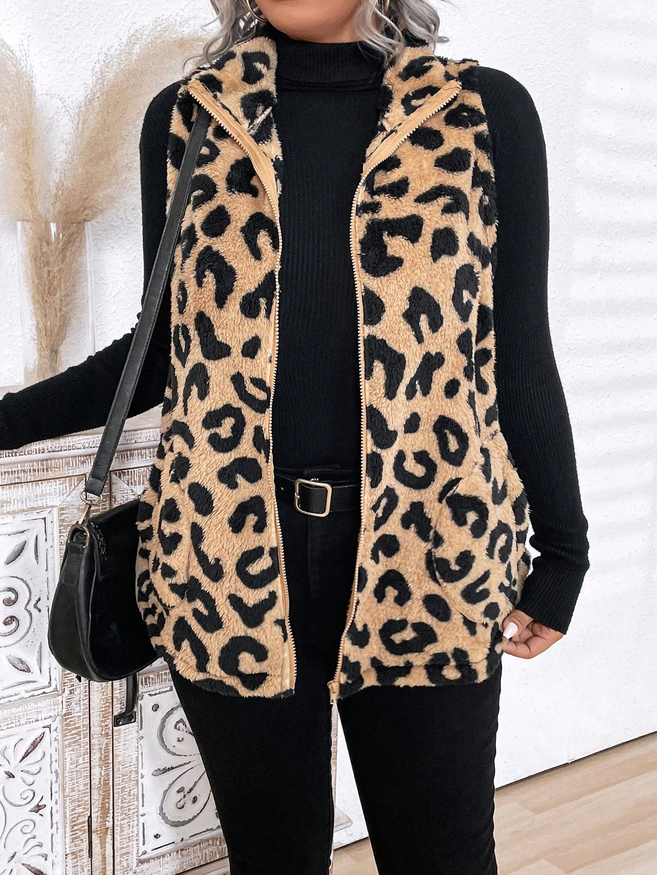 Plus Size Leopard Print Fleece Sleeveless Jacket With Pockets And Zipper, Suitable For Autumn & W... | SHEIN