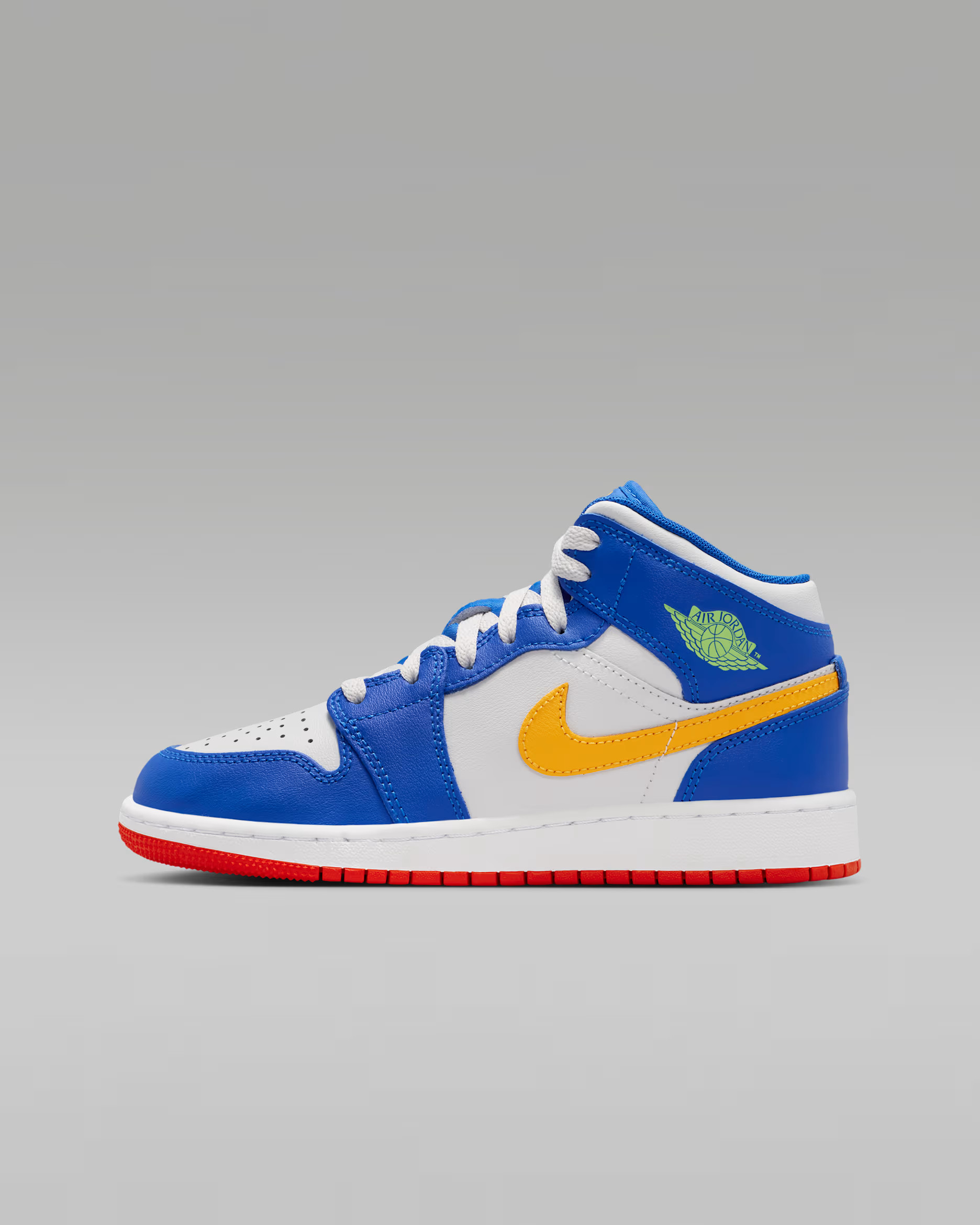 Air Jordan 1 Mid Big Kids' Shoes | Nike (US)