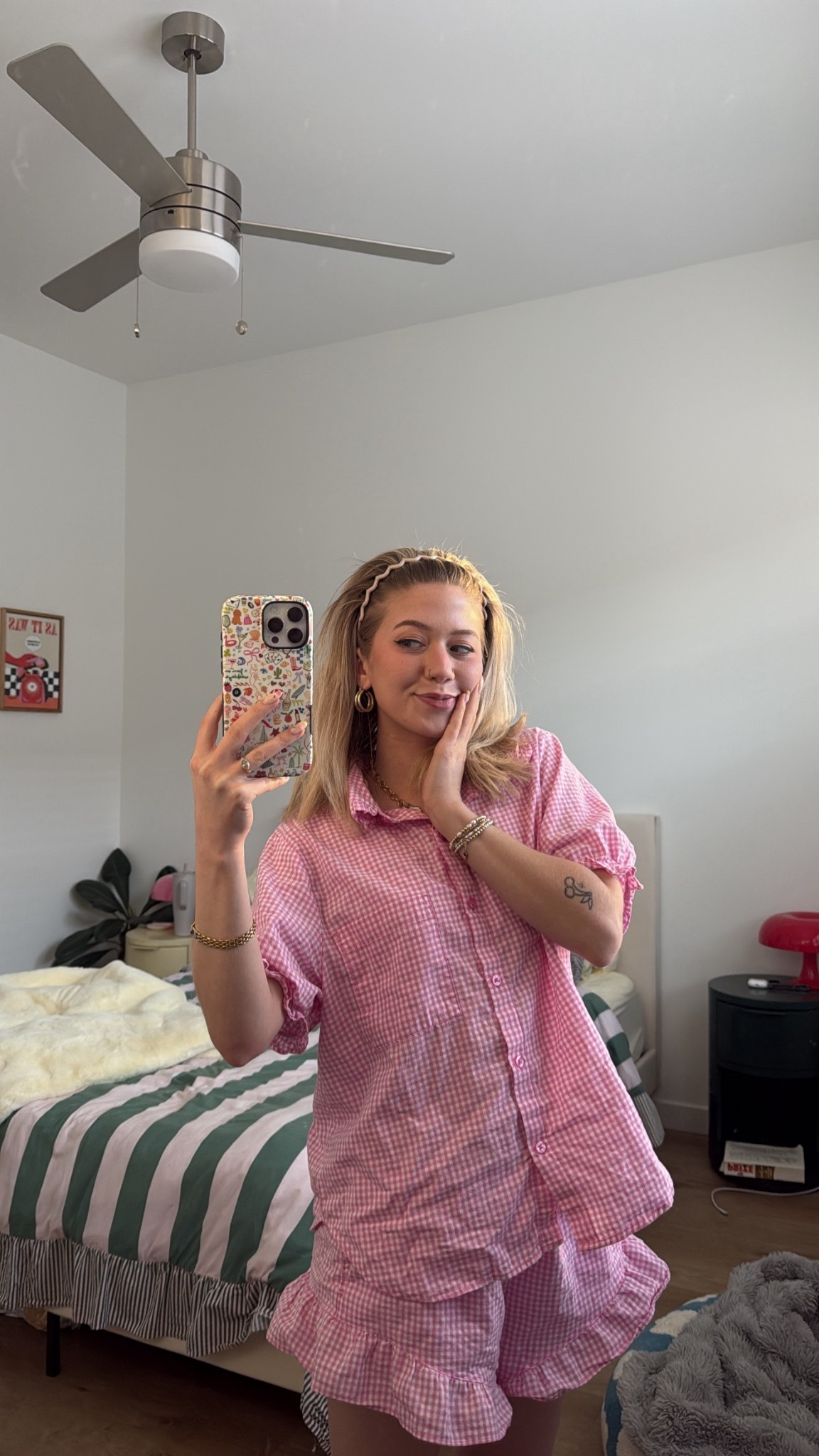 The cutest cotton Jammie's for only 30 dollars 🩷🫶🏻

#LTKmorningroutine #LTKBeauty #LTKgrwm
