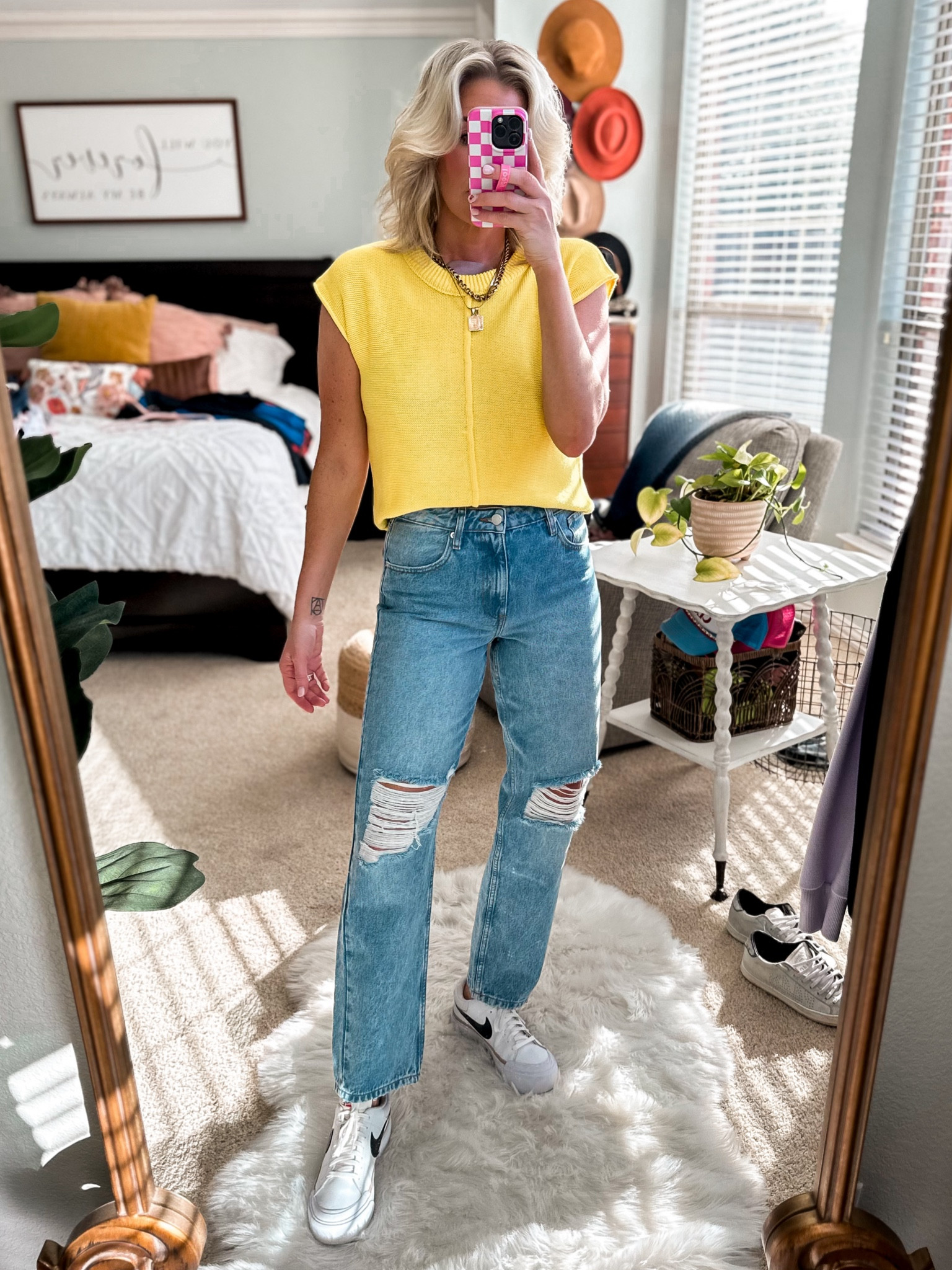 My Saturday OOTD 💛🌻🔆
Tops fits tts + wearing small
—comes in tons of colors—

Jeans run a titch fitted—I’m in my true 26 however there’s NO stretch so if in between or carry belly weight size up ⬆️ 

#LTKstyletip #LTKsalealert #LTKfindsunder50