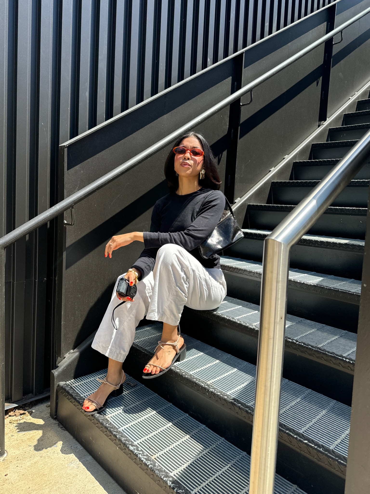 love a vintage style that’s still sold today. I got this top from an estate sale, and it’s vintage gap, but so classic they still make it 🖤

#LTKstyletip