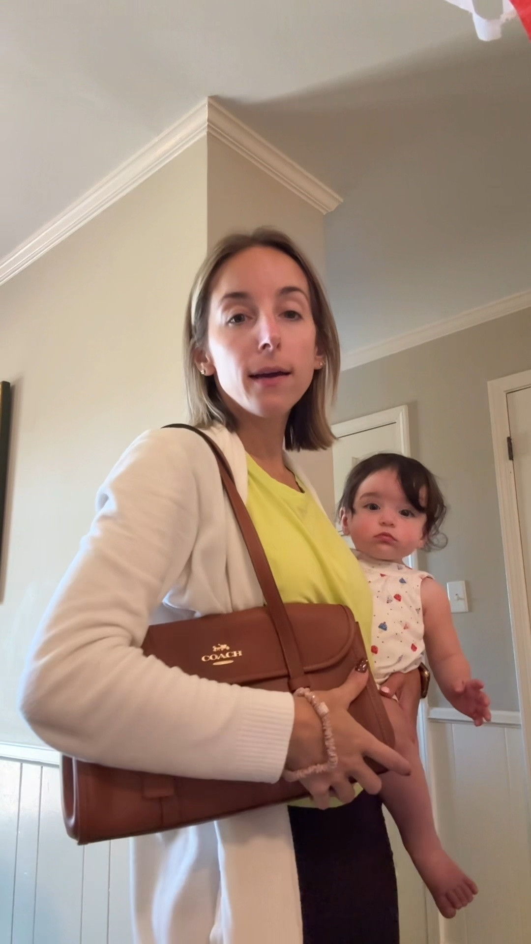 I’m so in love 😩 Coach Bridget bag could not be cuter IMO


Coach bag, shoulder bag, bag crush, fall bag, leather bag, leather purse, unboxing

#LTKdayinmylife #LTKmomlife #LTKstorytime
