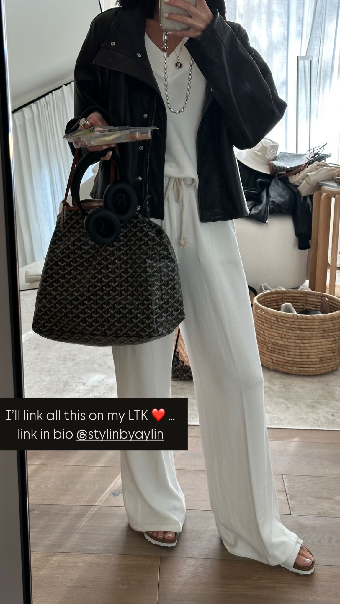 Sharing my outfit of the day✨

#LTKSeasonal #LTKStyleTip #LTKBeauty