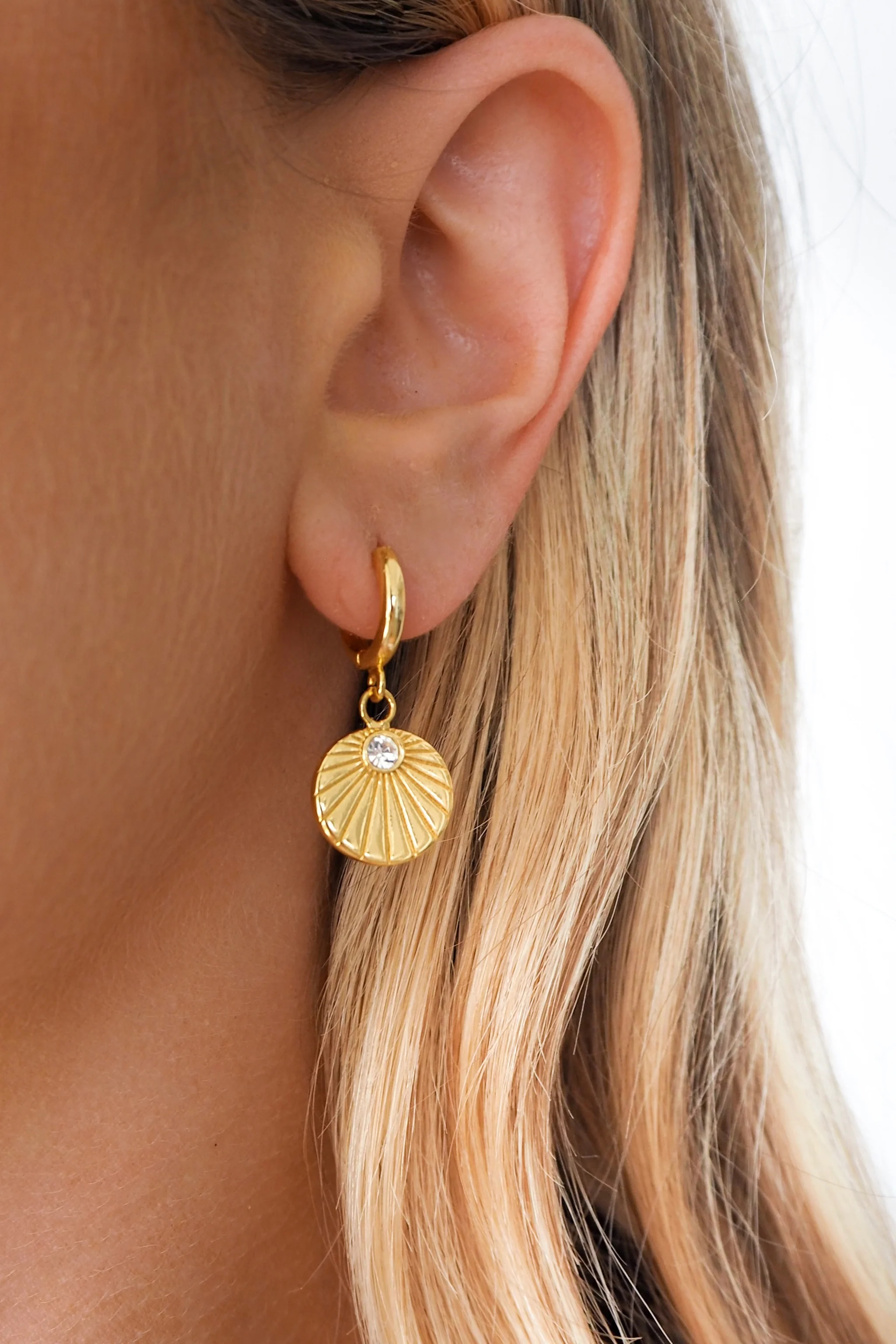 Shell Huggie Hoops | Grey Bandit