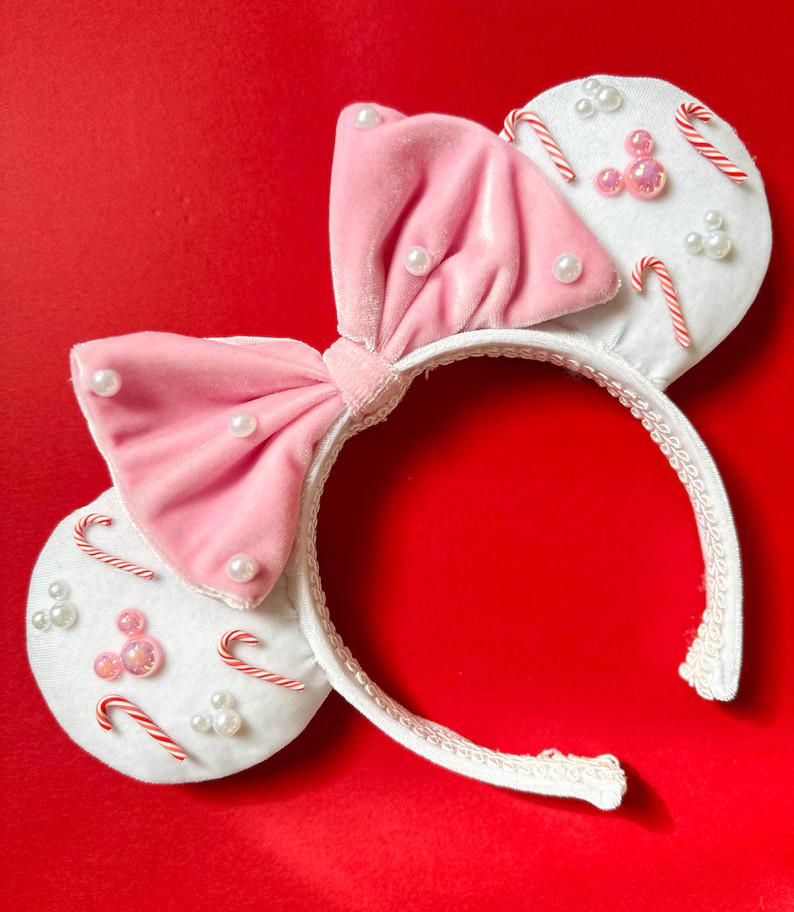 Pink and White Christmas Minnie Ears - Etsy | Etsy (US)