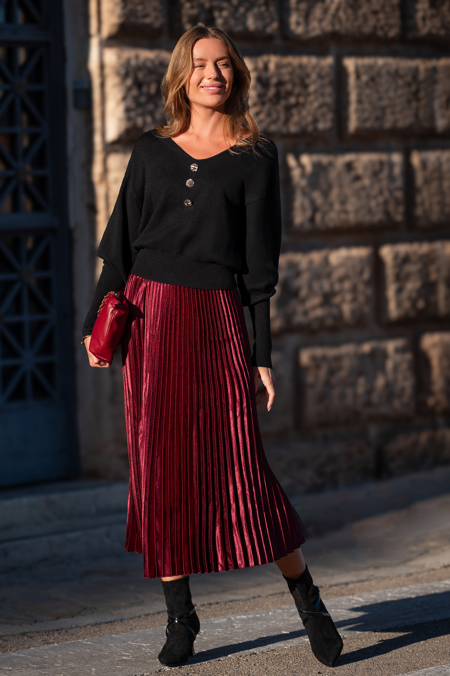 Low Light Black Sweater | Cupshe US