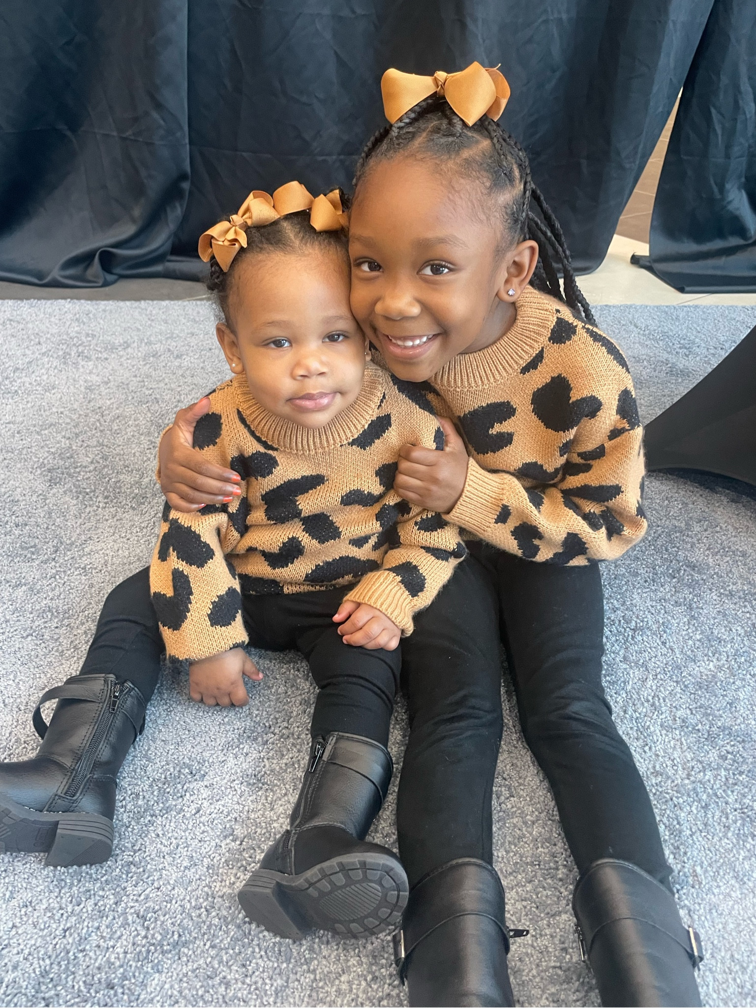 Transform playdates into a fashion show with the trendiest fashion duo with adorable matching leopard print and boots outfits for your kids and toddlers from Gap and Carter’s 🐅👧 #GapKids #AmazonKids #CartersKids #CuteKidsStyle #MatchingOutfits #KidsFashion 
