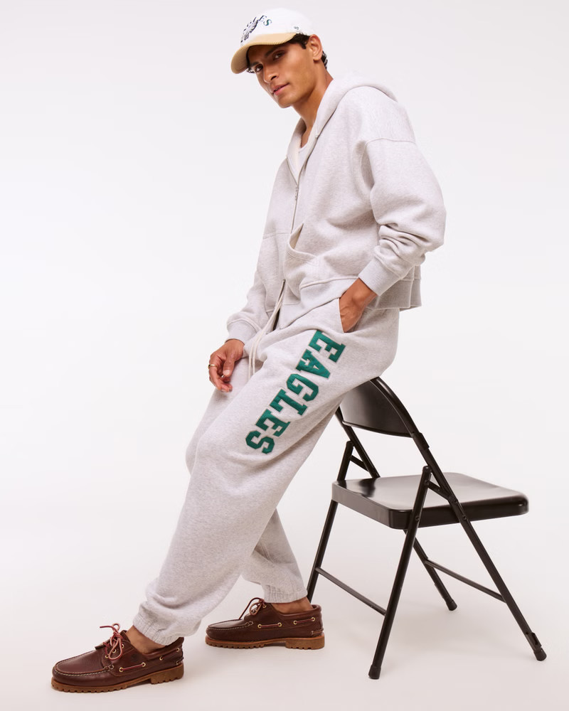 Philadelphia Eagles Baggy Cinched Sweatpant | Abercrombie & Fitch (US)