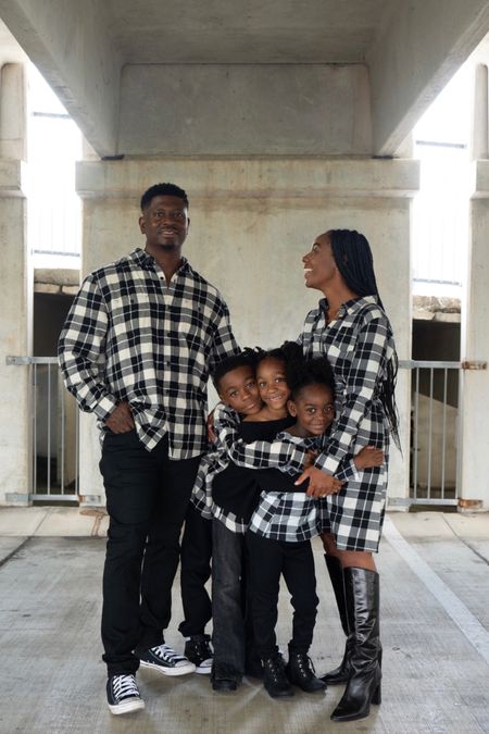 Family photos outfits - plaid 

#LTKkids #LTKfamily #LTKHoliday