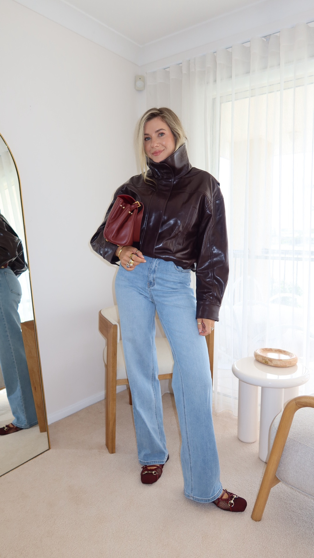 Perfect autumn pieces to add to your wardrobe without breaking the bank 🥹🫶👜

Jacket size S Zara I sized down
Bag Reh Studios
Tank top size 2 Viktoria & Woods

Ballet Flats size 41 Gucci
Pants size US 27/AU 10 lululemon
Jeans size 27 Sneaky Link (not on LTK, but found alternative options)


#LTKautumn #LTKaustralia #LTKjeans