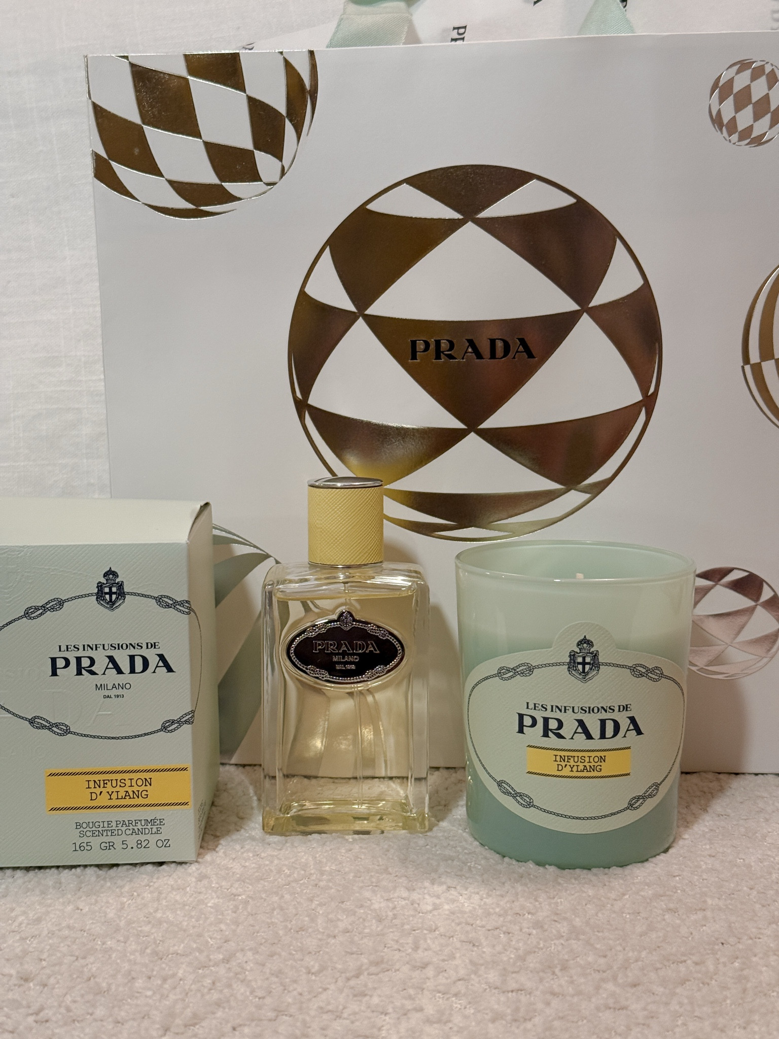 new Prada infusion candles & Prada Perfume 🤍✨

#LTKSeasonal #LTKBeauty #LTKFamily #prada #homecandles #perfume #pradacandle #pradaperfume #giftguide

#LTKGiftGuide #LTKHome #LTKHoliday