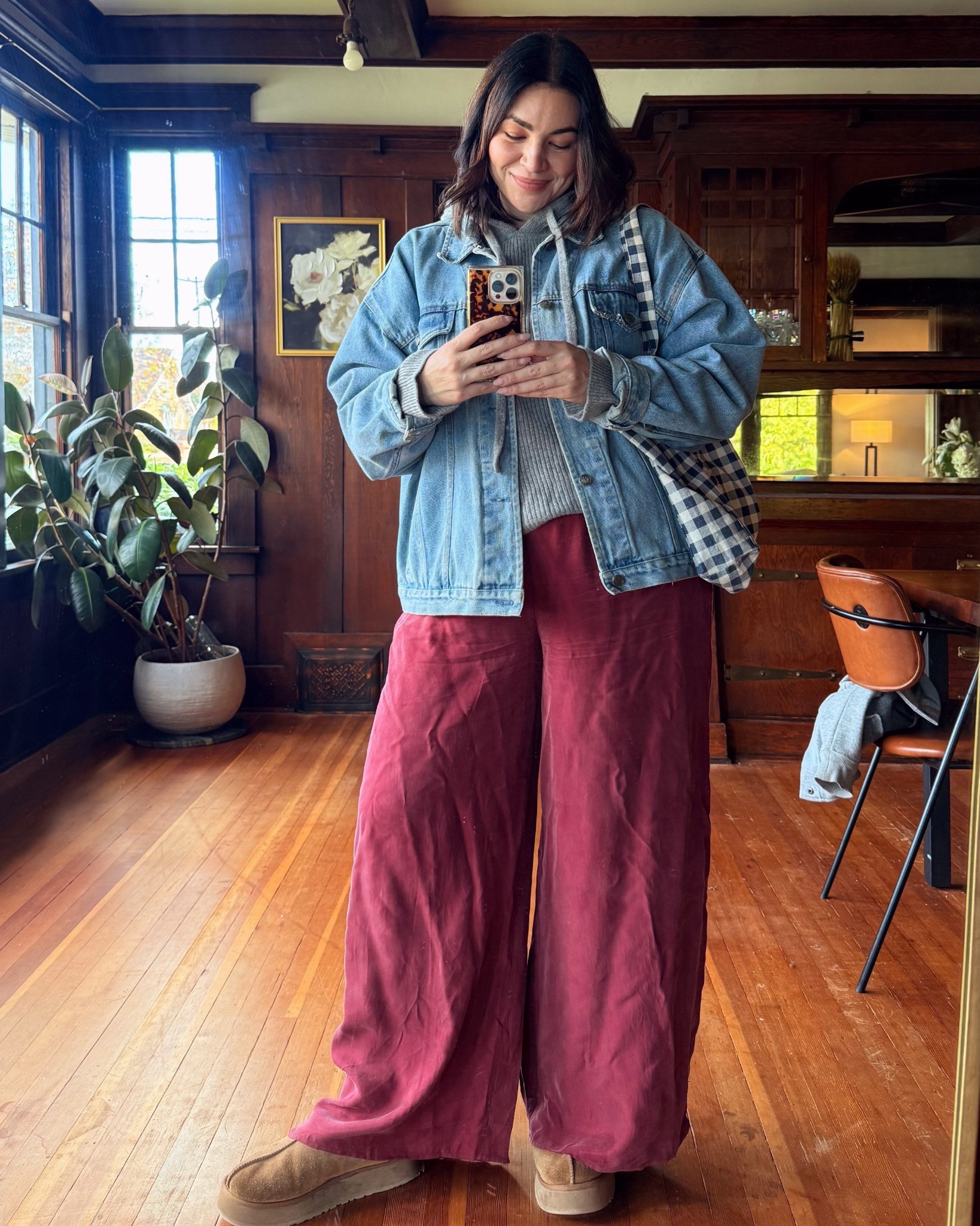 Out running errands today and you know I love an oversized fit!