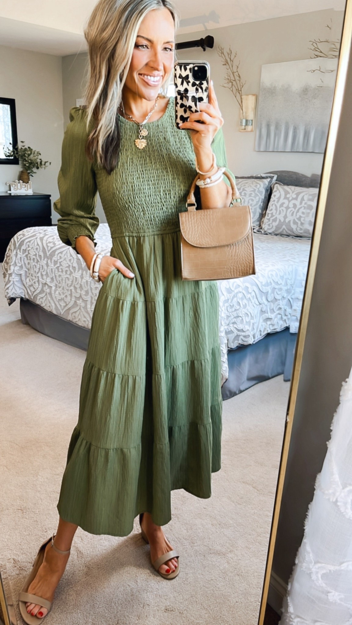Gorgeous early fall dresses! I’m wearing size small in all 🍁 
Promo code expire 9/30: 
•Olive green 30% - P34POFT3


#LTKStyleTip #LTKSeasonal #LTKFindsUnder50