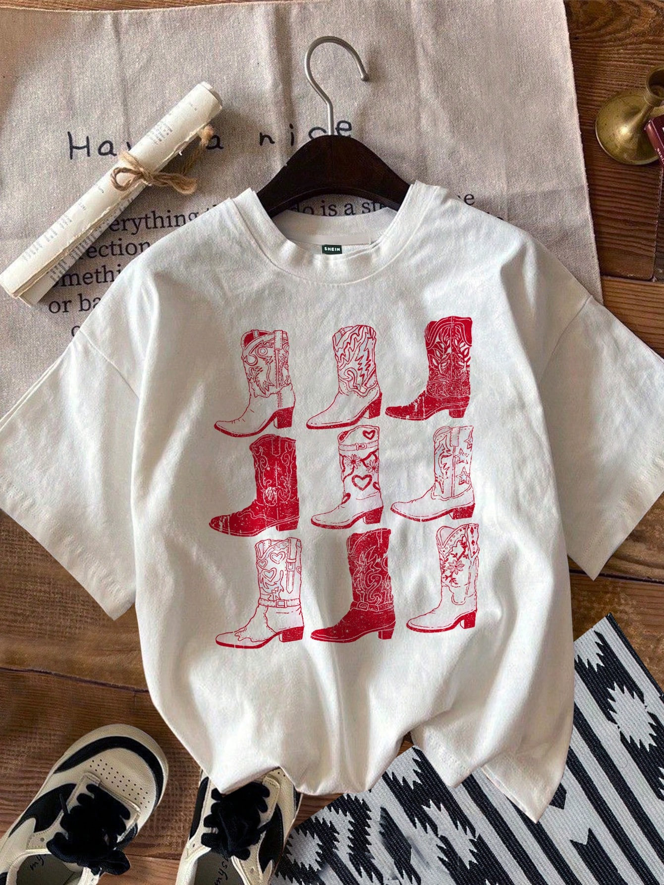 SHEIN Attitoon Retro Boot Printed Western Style Casual Fit Round Neck Short Sleeve Women's T-Shir... | SHEIN