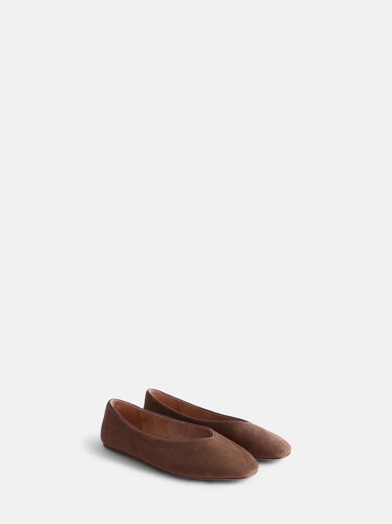 Scenario Women's Faux Suede Ballet Flats | Walmart (US)