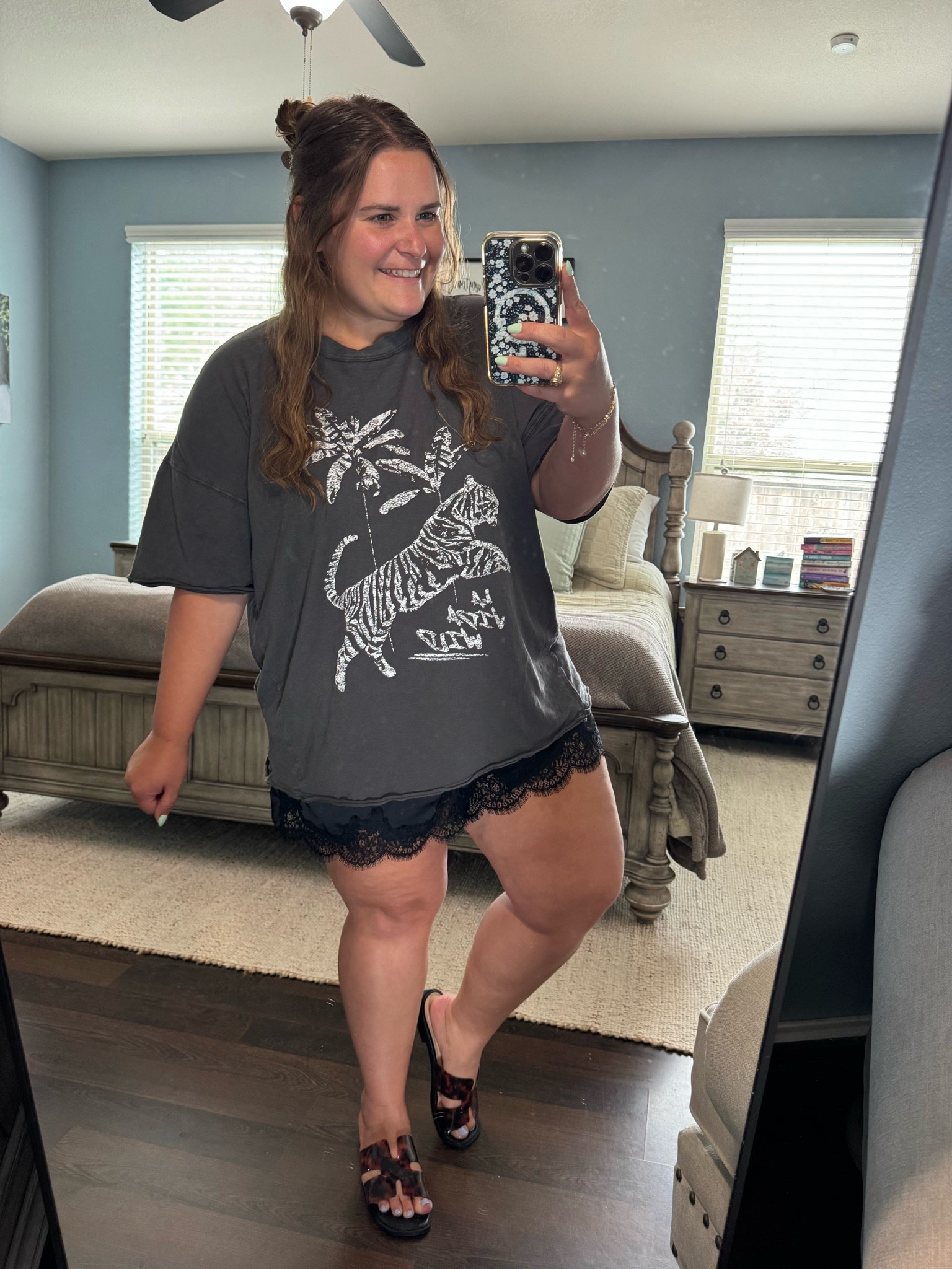 Wearing an xl in this super soft aerie graphic tshirt. An xl in these old navy lace shorts. Paired with cushionaire sandals. This is curvy girl approved. I’m 5’1 and a size 16

#LTKootd #LTKMidsize #LTKPlusSize