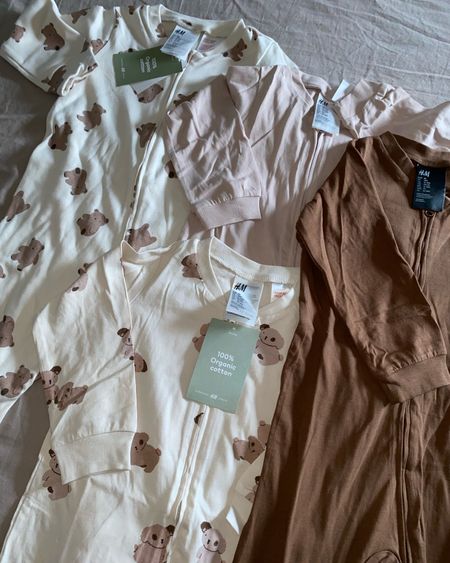 Zip up sleepsuits, because I had enough of the buttons 😆

Baby boy, baby boy clothes, baby boy ootd, baby boy outfit, baby clothes, neutral baby clothes, h&m baby, zara baby 

#LTKbaby #LTKkids #LTKbump