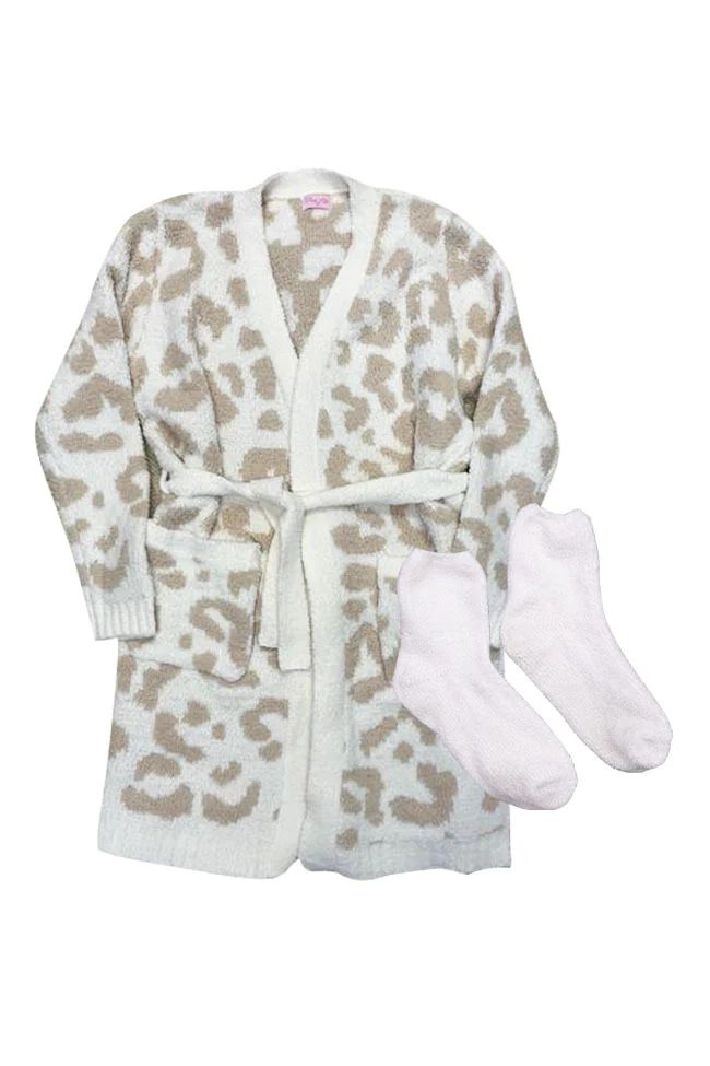 Making Snow Angels Taupe Cozy Bundle | Pink Lily