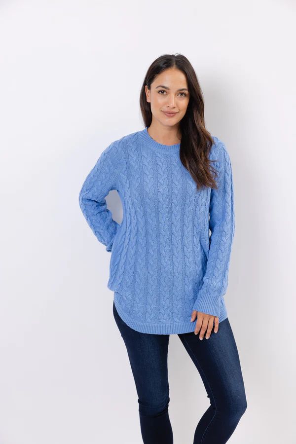 Hydrangea Cable Knit Round Hem Sweater | Sail to Sable