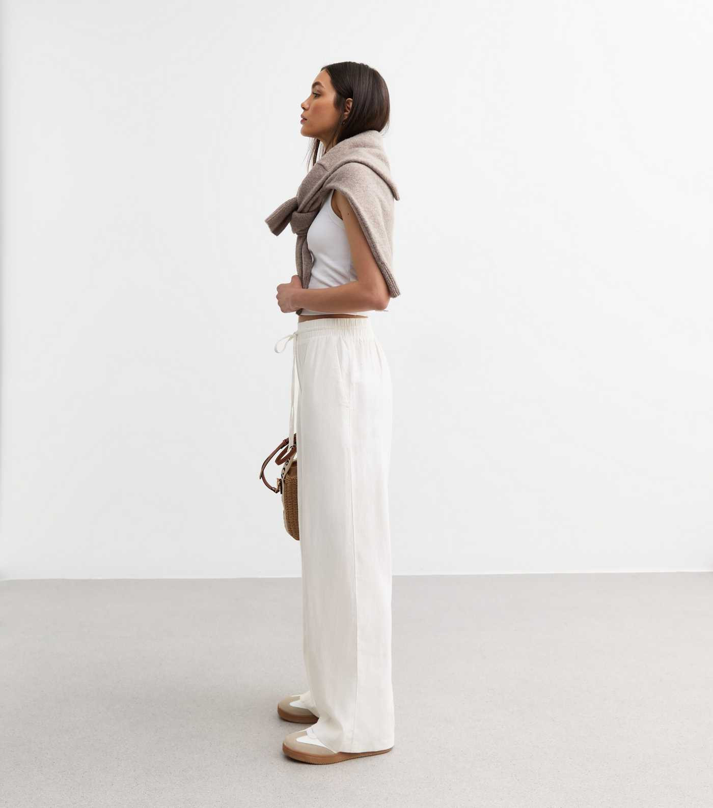White Linen Blend Drawstring Waist Trousers | New Look | New Look (UK)