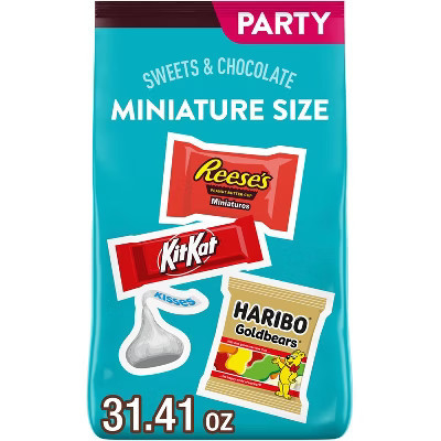 Hershey's Chocolate and Sweets Assorted Party Bag Candy - 31.41oz | Target