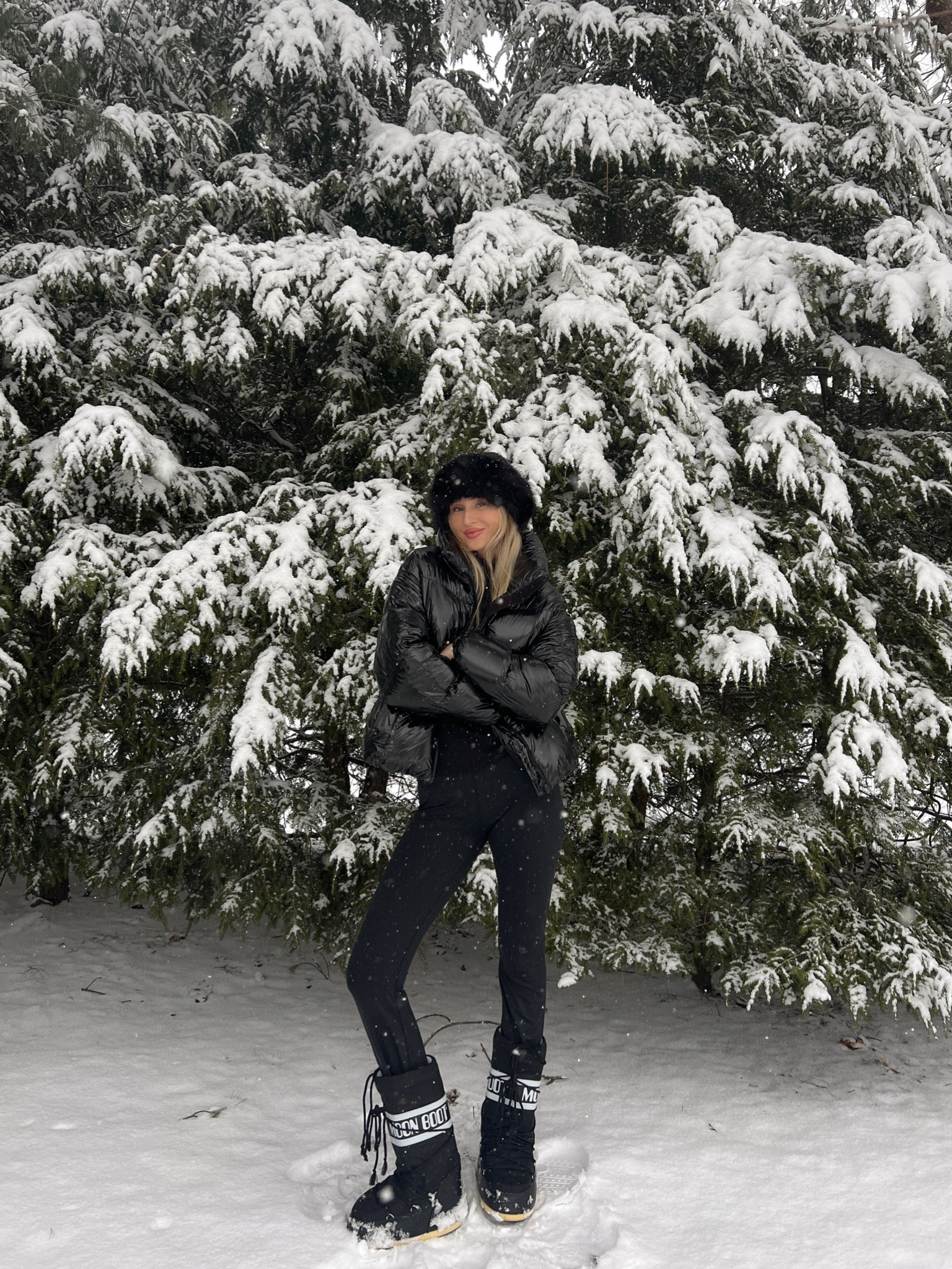 snowy day outfit 🎿⛷️

#LTKShoeCrush #LTKTravel #LTKSeasonal