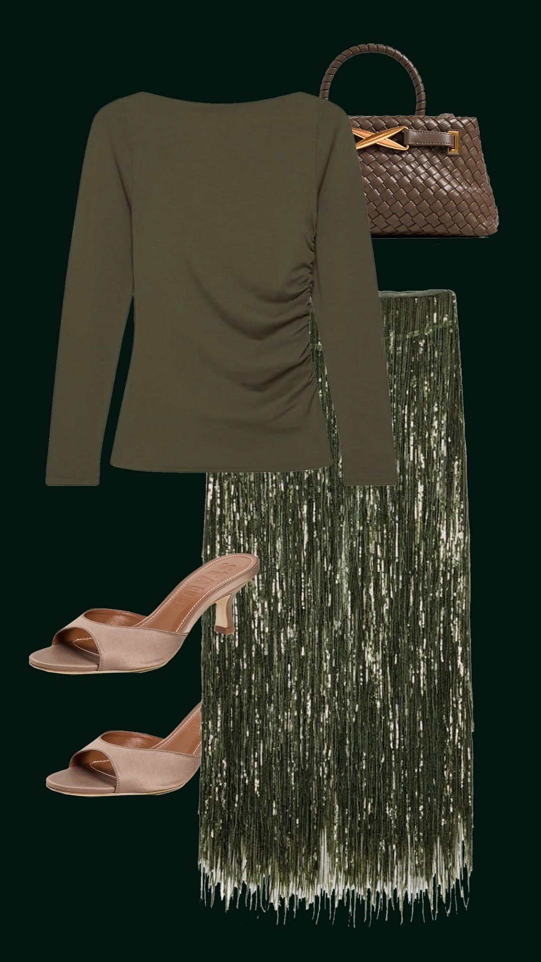 Holiday party outfit idea 🥂