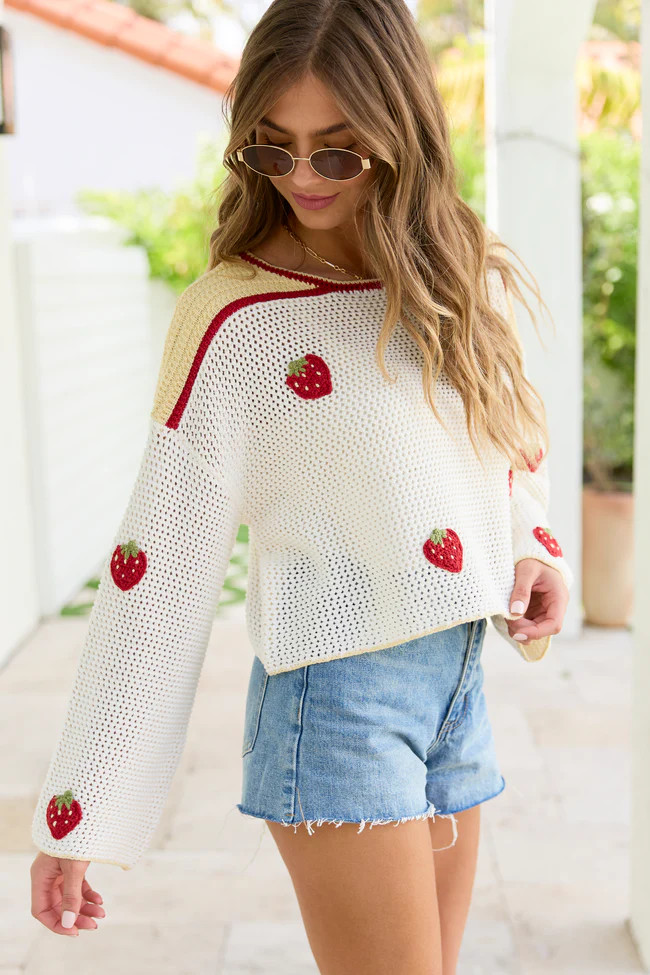 Madi Ivory Strawberry Crewneck Sweater | Pink Lily