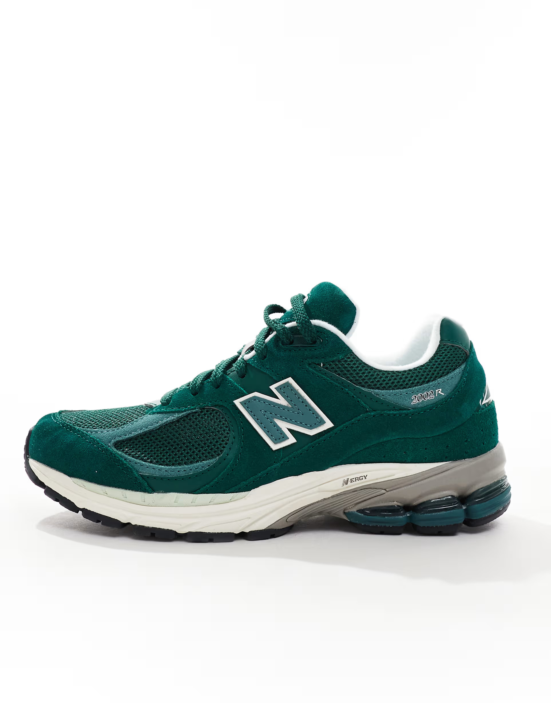 New Balance 2002 sneakers in green multi | ASOS (Global)