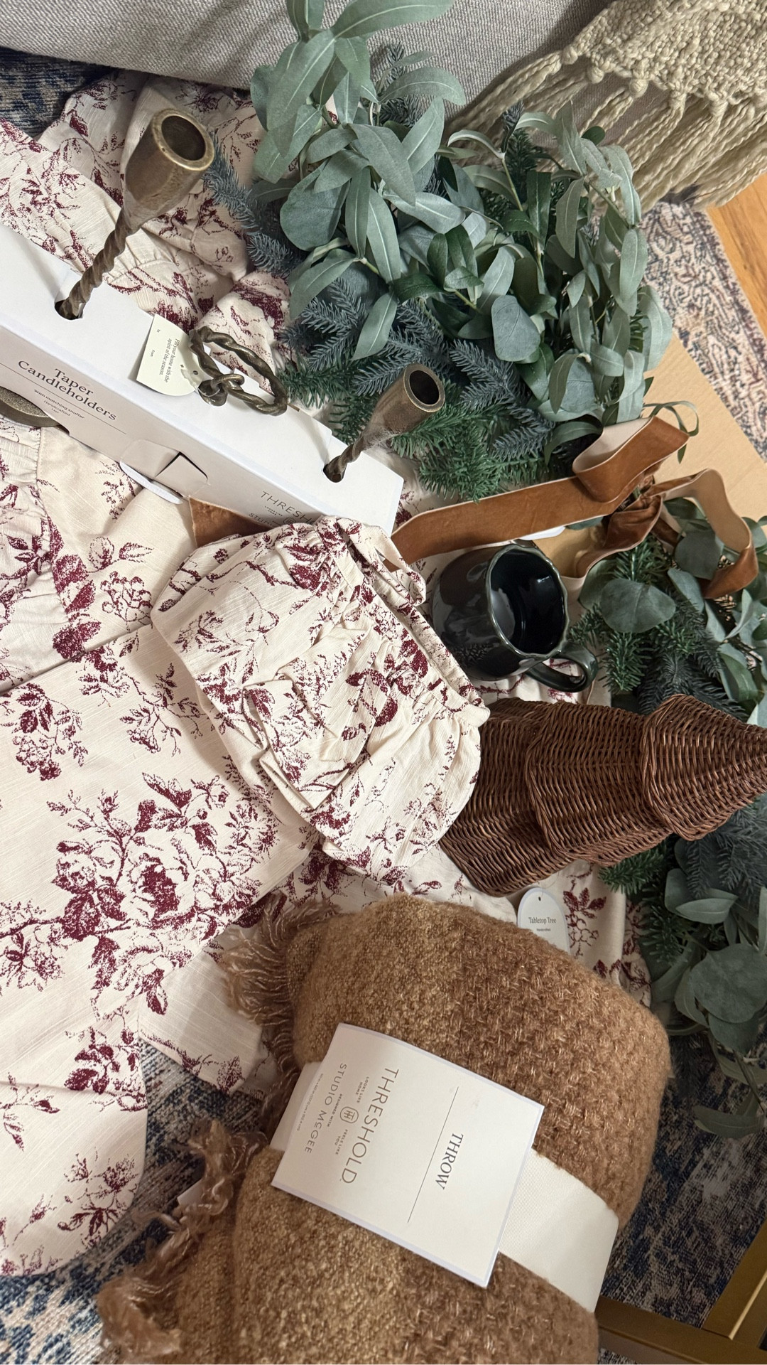 Some of the items I’ll be adding to my Christmas decorations this year are those that complement my color scheme from last year. 

#LTKSeasonal #LTKHome #LTKSaleAlert