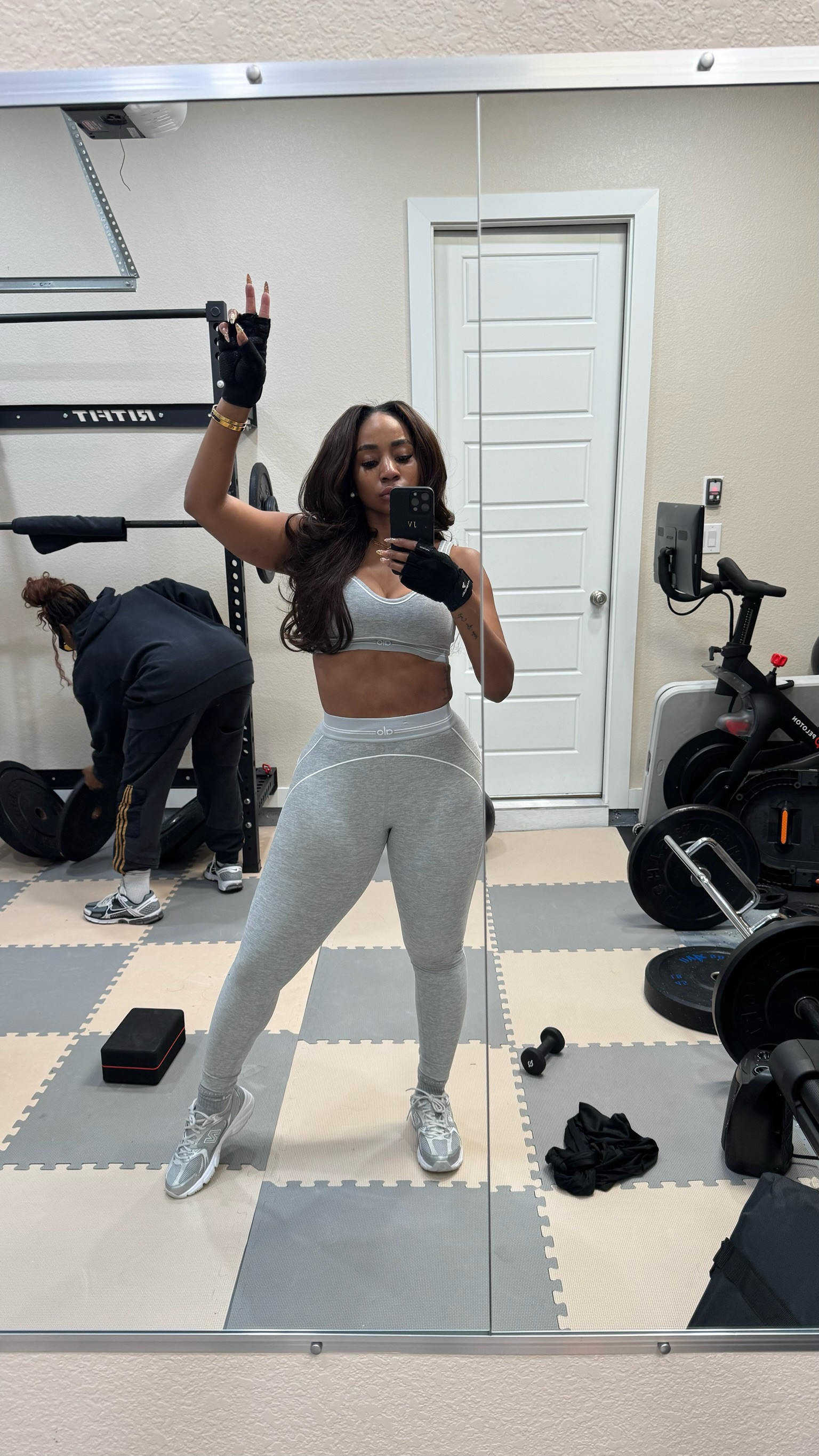 Workout OOTD! Alo sets are cute and comfy!! 

#LTKFitness #LTKMidsize #LTKActive