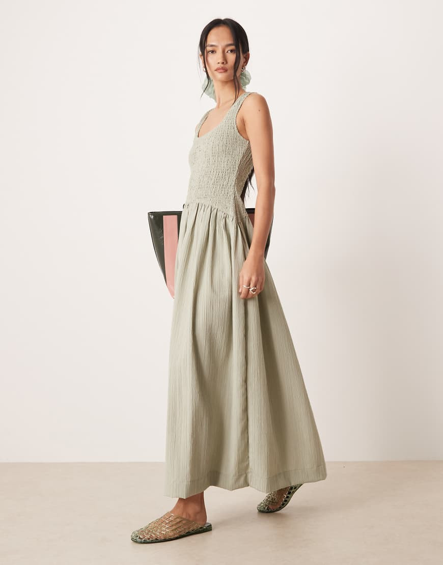 ASOS DESIGN crinkle scoop neck maxi sundress with shirred waist in sage-Green | ASOS (Global)