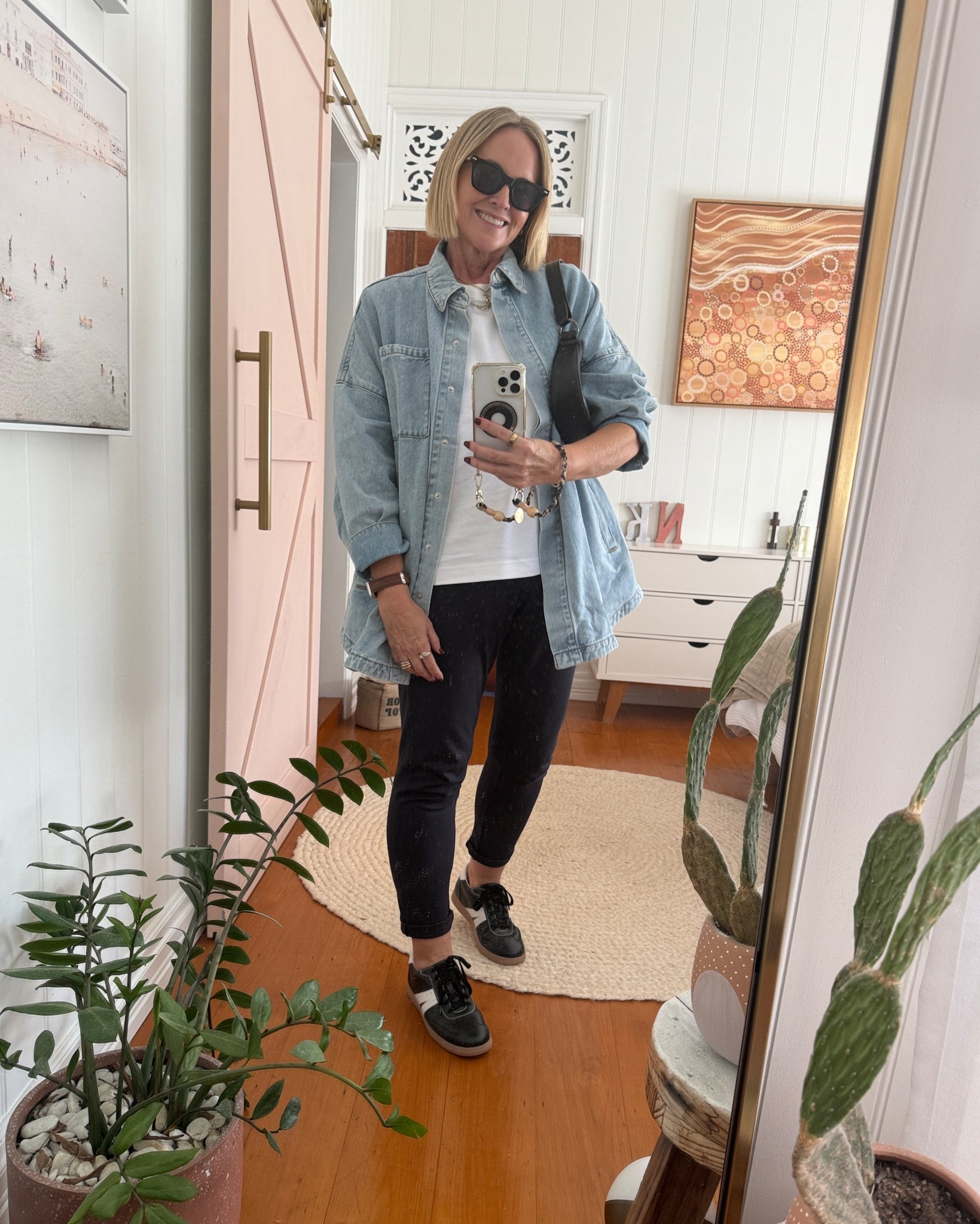 Jacket/denim shirt - size 0 
T-shirt - size L

#LTKover50style #LTKmidsize #LTKaustralia