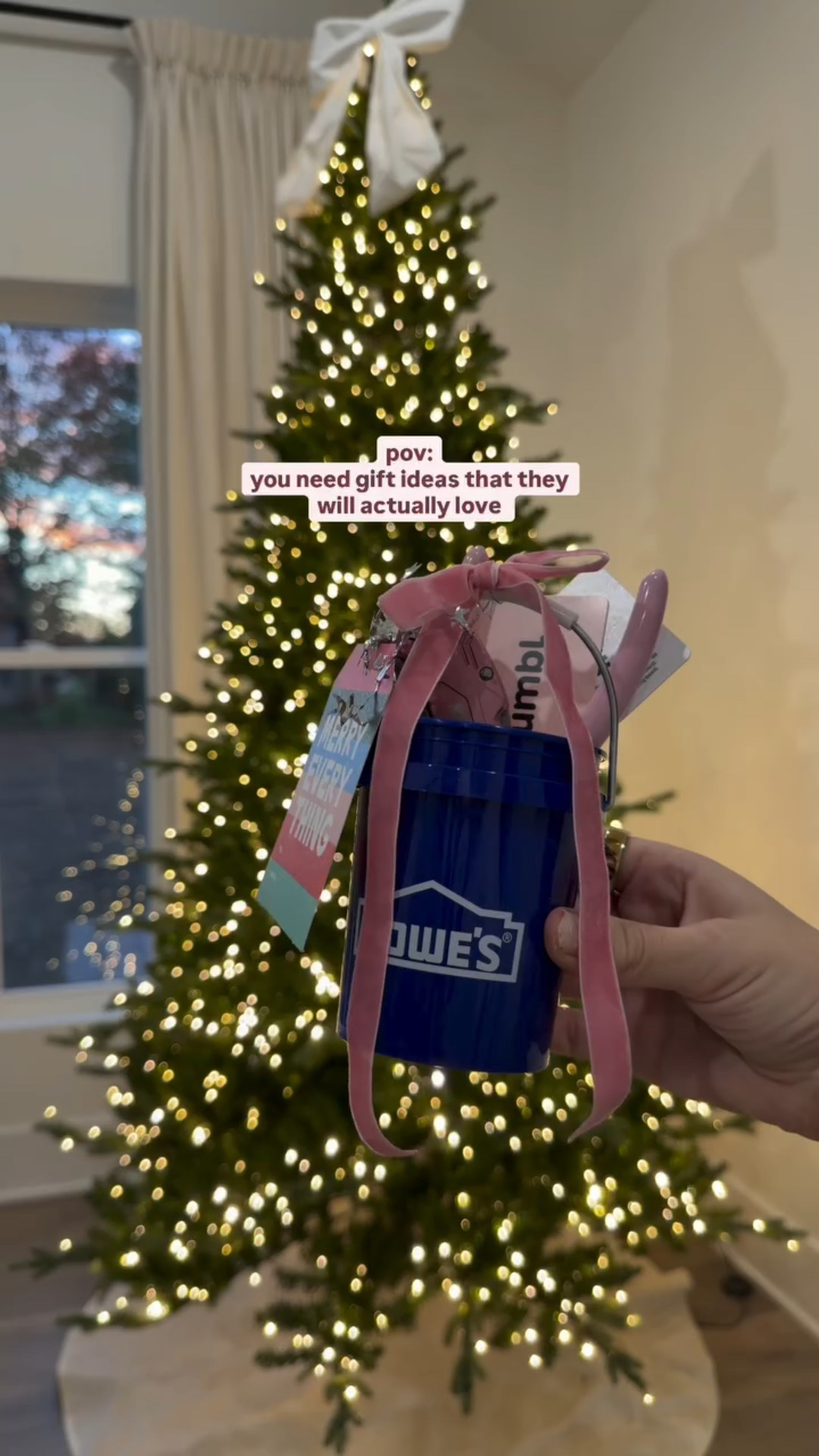 for gifts everyone will love ➡️ tap follow and comment a 🩵 for direct links to these cuties to be sent to your inbox or shop my entire @loweshomeimprovement storefront in my bio ◡̈ 💌

these mini buckets are the perfect gift holder, stuffed with everyday mini tools + gift cards you can’t go wrong

tags from @joycreativeshop 

#lowespartner #loweshomeimprovement