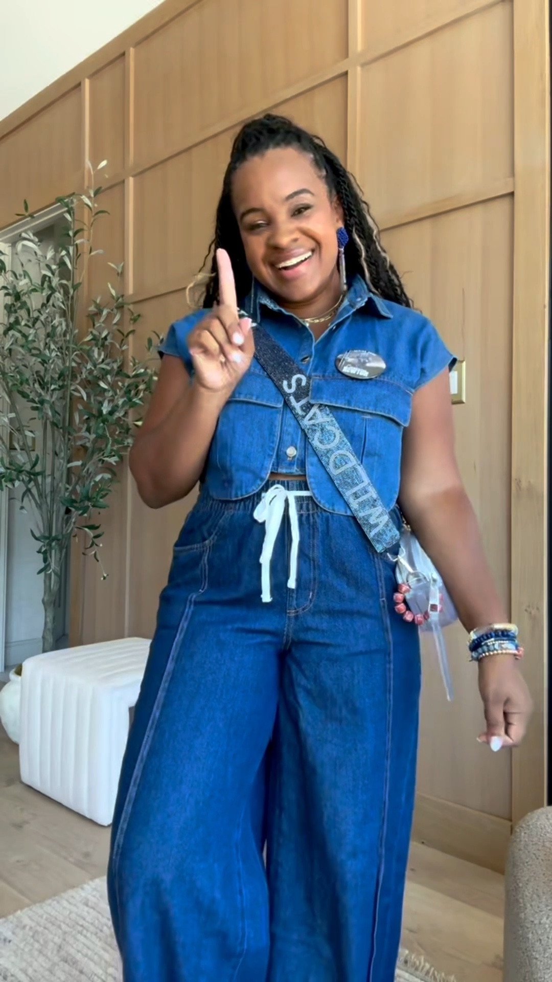 Game day ready! My pants are on sale for $19! Wearing a medium 🏈

#LTKFindsUnder50 #LTKStyleTip #LTKSeasonal