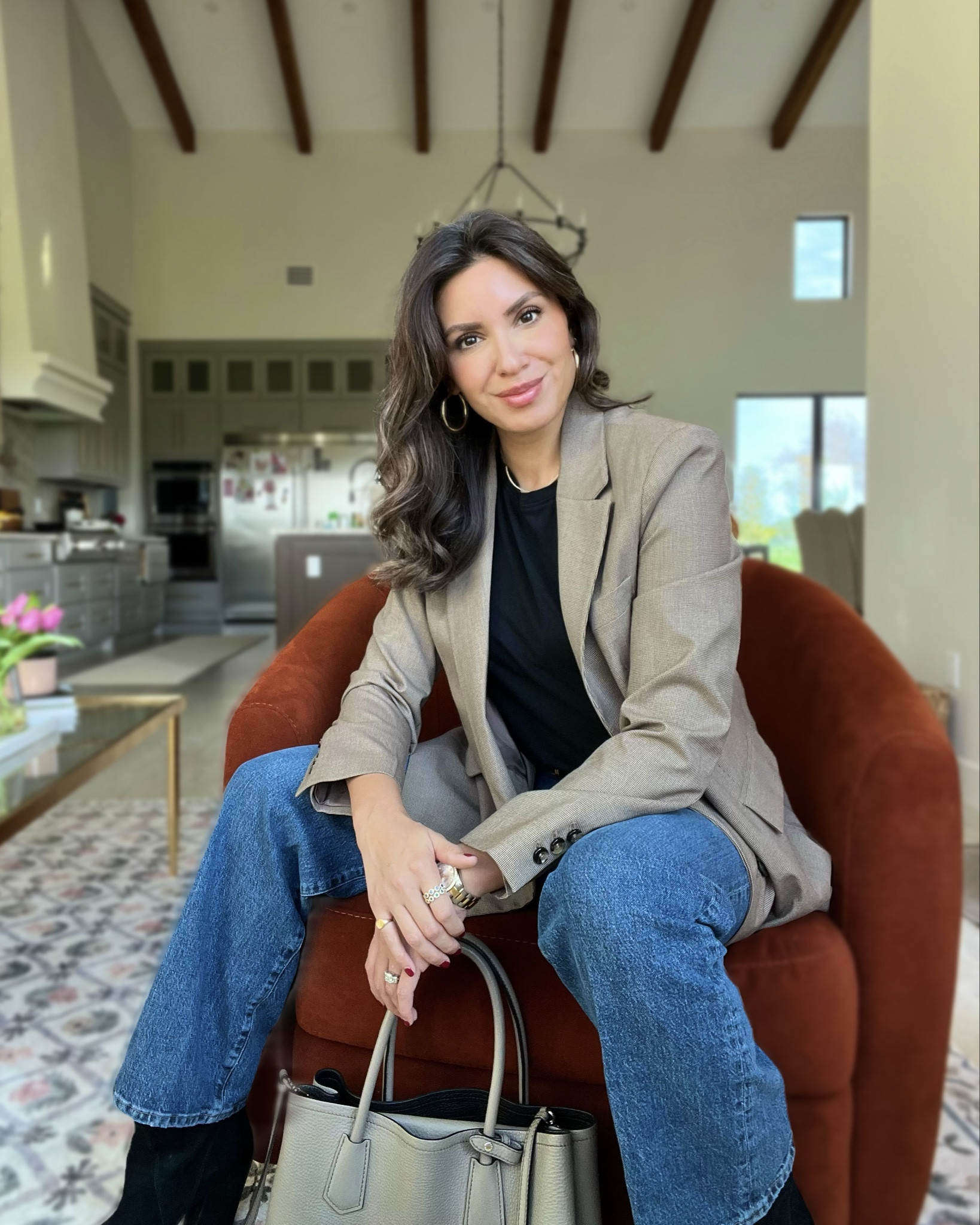 3 ways to style a brown blazer this fall 🍂— which look would you wear?

#kittenheels #skort #boxyshirt #stylereel #fallstyling #styleinyour30s

#LTKVideo #LTKFindsUnder100 #LTKStyleTip