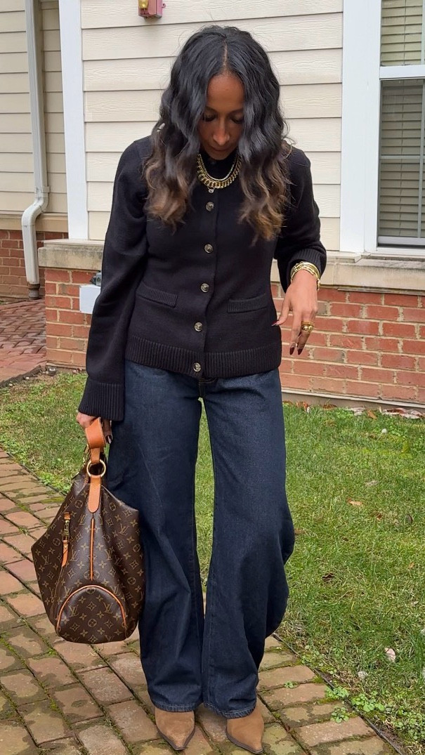 Sometimes it’s not about doing the most. A great silhouette can take something simple like dark denim and a structured cardigan and make the whole look feel intentional. Add a little jewelry and suddenly everything comes together.

Comment SHOP for links to be sent to your DM 

I am wearing dark denim barrel jeans with a structured cardigan. This outfit shows how silhouette and

#LTKootd #LTKWorkwear #LTKgrwm