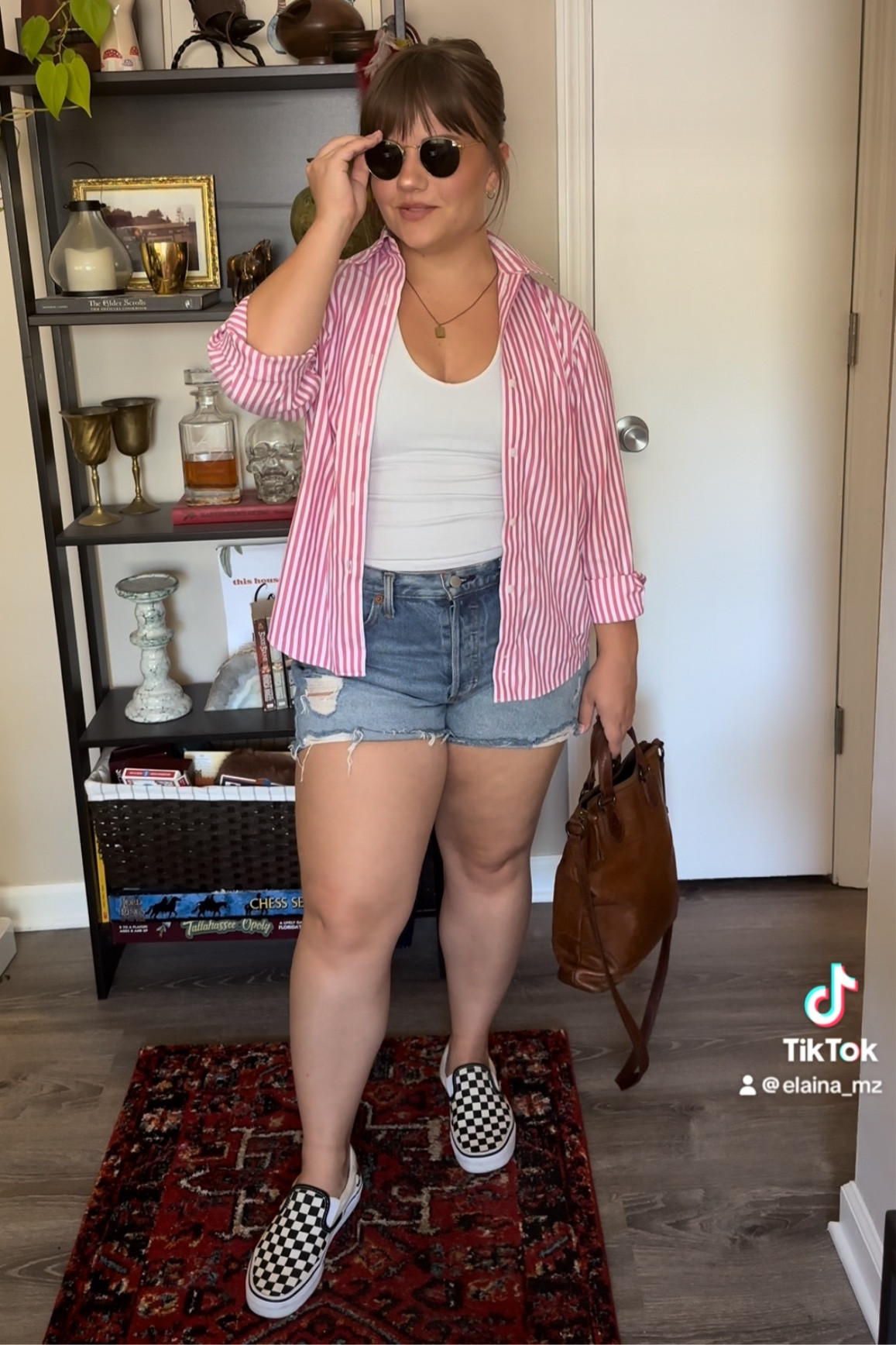 Stripes? For summer? Groundbreaking.

#LTKSeasonal #LTKSummerSales #LTKMidsize