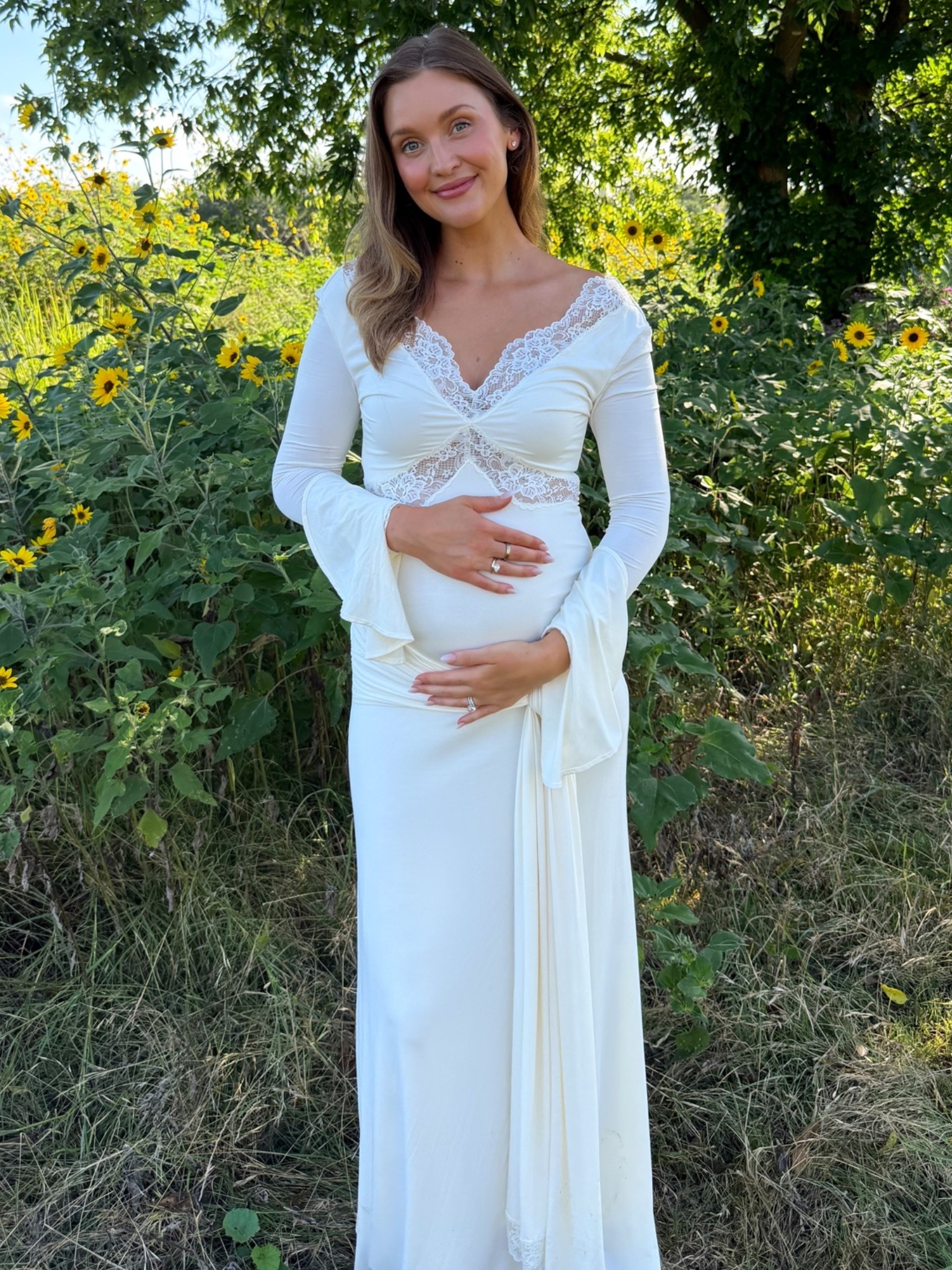The most gorgeous dress that hugs the bump perfectly

#LTKmomlife #LTKBump #LTKSaleAlert