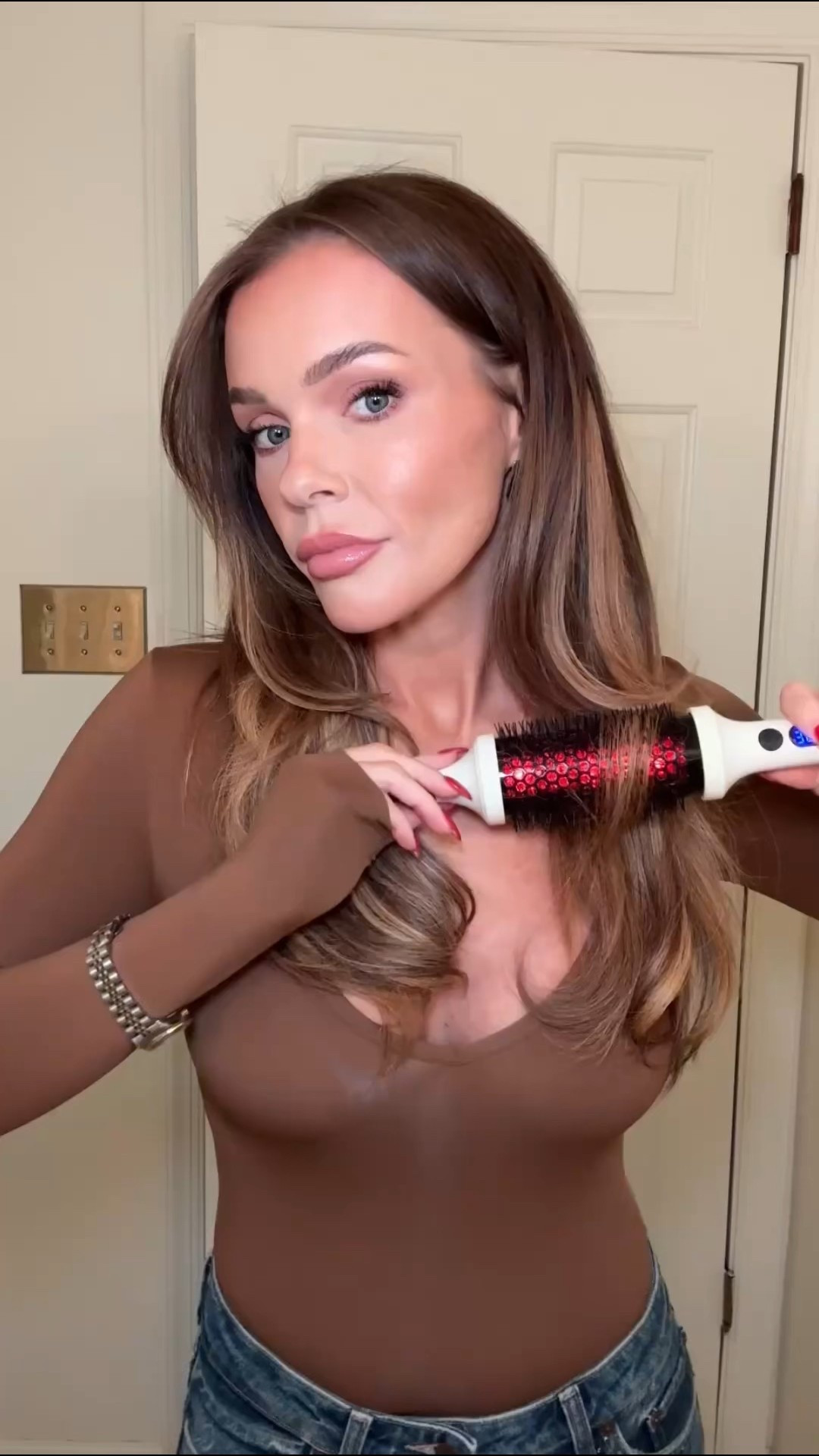 My favorite hair tool to fake a blowout. 

#LTKgrwm #LTKBeauty