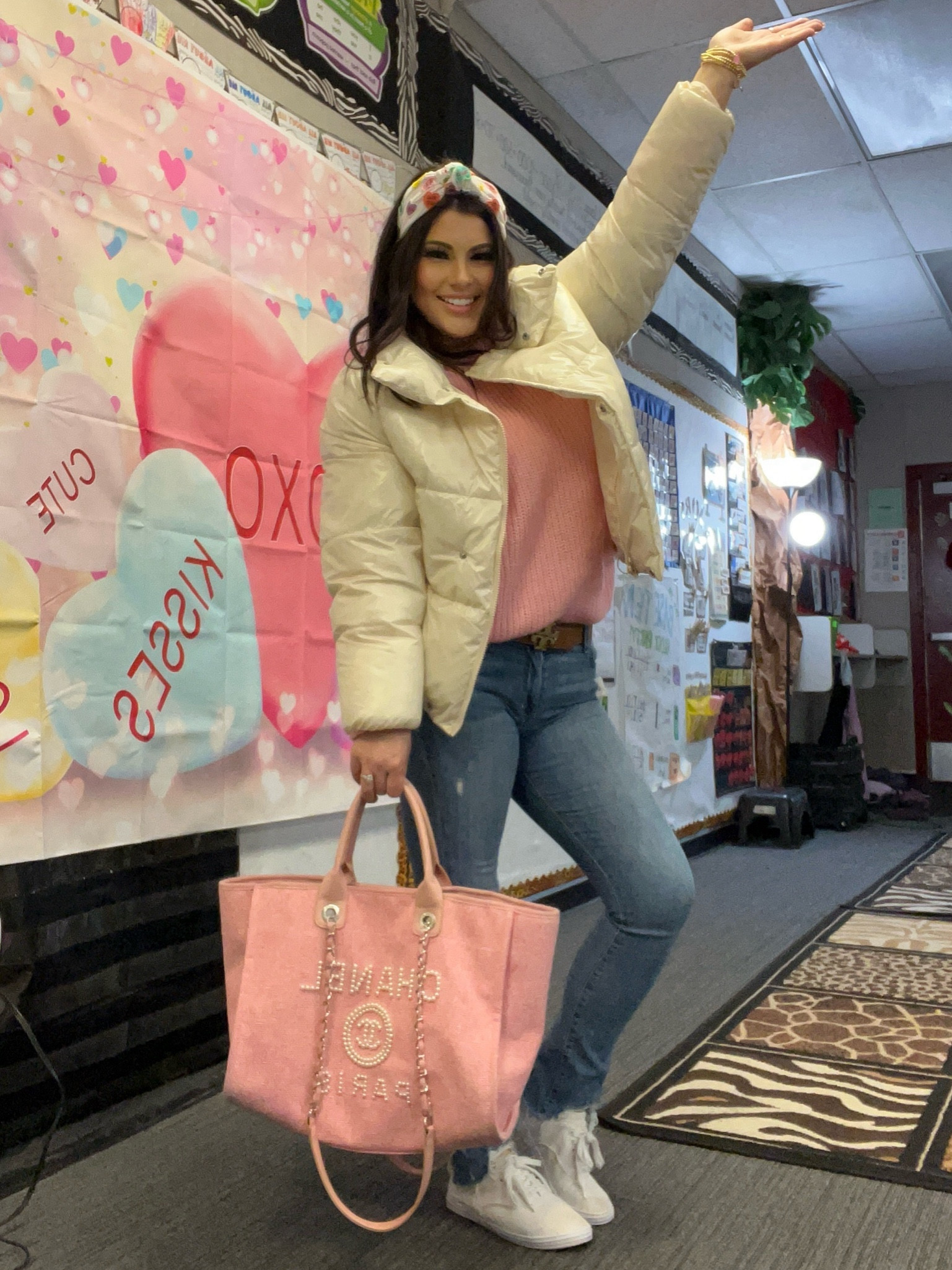 Valentines Day outfit | work outfit | jeans 

#LTKworkwear #LTKU #LTKstyletip