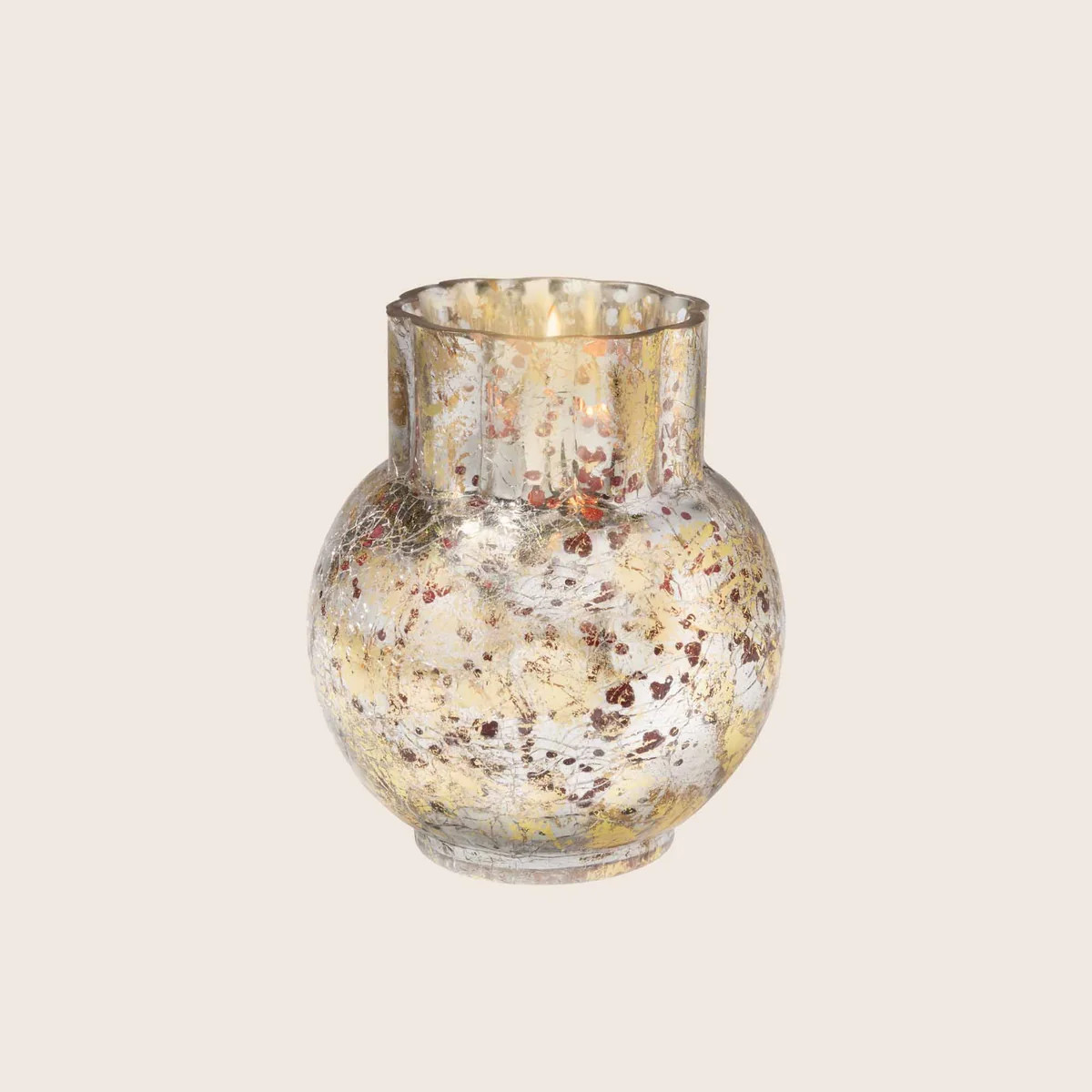 The Smell of Christmas - Gilded Ornament Candle | Aromatique