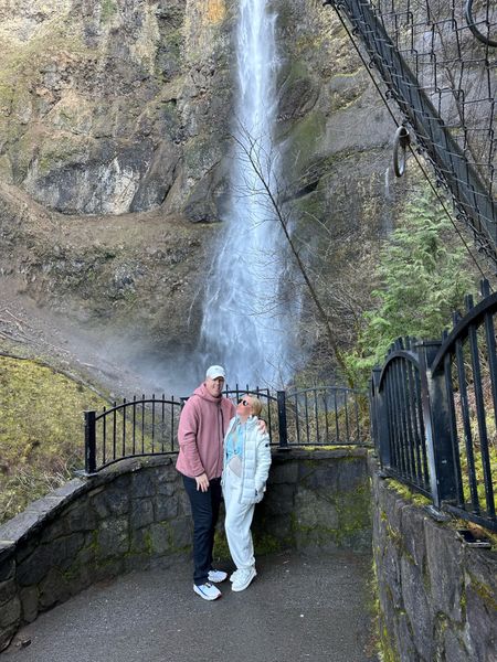 Sometimes all you need is a change in scenery 🌲 Did a little Multnomah Falls hiking today. Such a beautiful trail. Happy St. Patrick's Day! ☘️

#LTKstyletip #LTKFind #LTKSeasonal