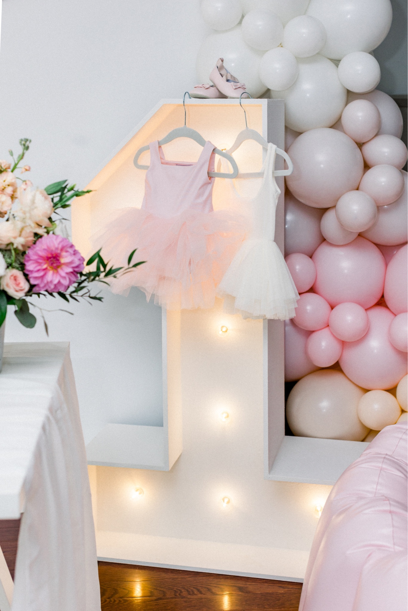 ✨1st Birthday Party Outfit Ideas for Girls and Boys✨

Here are both styles but in different colors. Blush and cream are not currently available.

Janie and Jack
Maisonette
Tutu dress
Tulle dress
My first birthday 
I’m one
Ballerina party
Swan party
Barnyard party
Alice in Onederland
Pink party
Birthday girl party
Birthday boy party
Kids birthday party inspo
Birthday party ideas
Summer party
Spring party
Fall party
Winter party
1st birthday party
Party styling 
Party decor
Party planning
Dessert table
Look for less
Backyard entertaining 
Party essentials 


#LTKGifts
#liketkit #LTKGiftGuide 
#LTKHoliday #LTKBeMine #LTKFashion 

#LTKfamily #LTKbump #LTKunder50 #LTKunder100 #LTKstyletip #LTKFind #LTKbaby #LTKkids #LTKSeasonal #LTKsalealert