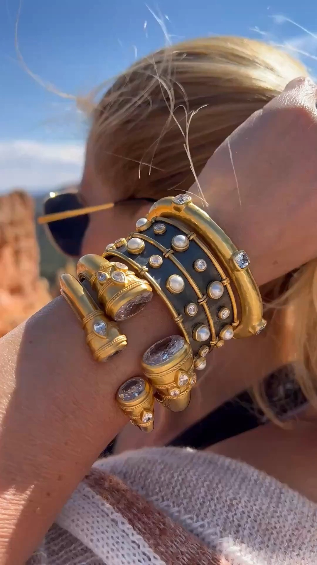 💎JULIE VOS JEWELRY: When the bracelets are as stunning as the scenery!

🙌🏼The perfect addition to any outfit. Looked amazing with my hooded cardigan sweater.

🌉In the background you’ll see the natural bridge which is a natural arch that was formed by erosion. It spans 85 feet. This is a designated viewpoint along the Bryce Canyon Scenic Drive. Magnificent!

🙌🏼BRACELETS: @julievos
🕶️SUNGLASSES: @quaysunglasses

#julievos #julievosjewelry #julievosbracelet #julievoscuff #armparty #armcandy #designerjewelry
#brycecanyon #brycecanyonnps #brycecanyonnationalpark #brycecaynonutah #hoodoos #visitutah #utah #visitbrycecanyon 
#fallfashion #fallstyle #casualoutfitideas #hiking #hikingstyle #getoutside #TLPicks #street2beachstyle #LTK #tampabloggers #stpetebloggers @jtstjtst11

#LTKSeasonal #LTKOver40 #LTKSaleAlert #LTKU #LTKTravel #LTKgrwm #LTKootd #LTKMidsize #LTKWorkwear #LTKFestival #LTKActive