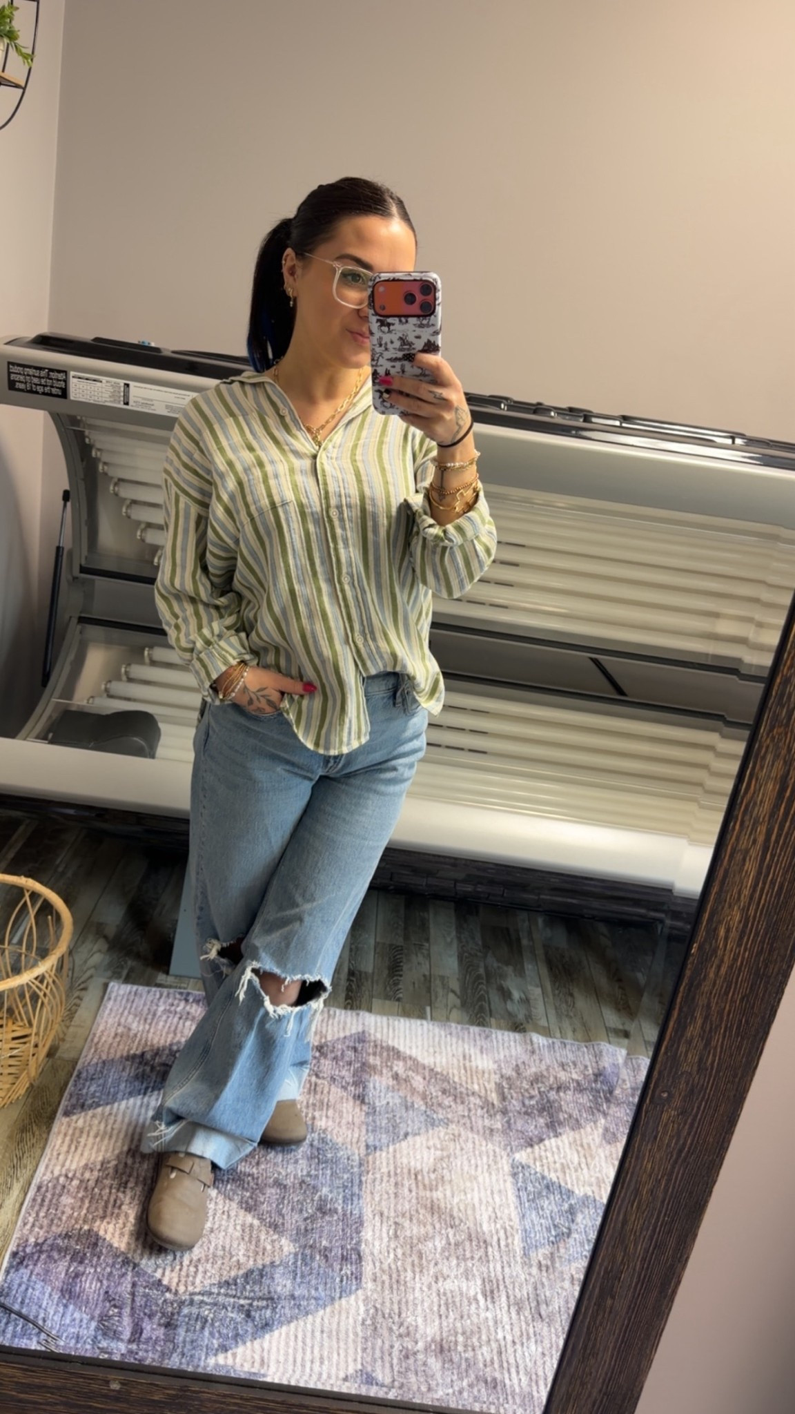 love how casual this look from #aerie is #abercrombie @Aerie @abercrombie 

#LTKootd #LTKSaleAlert #LTKPetite