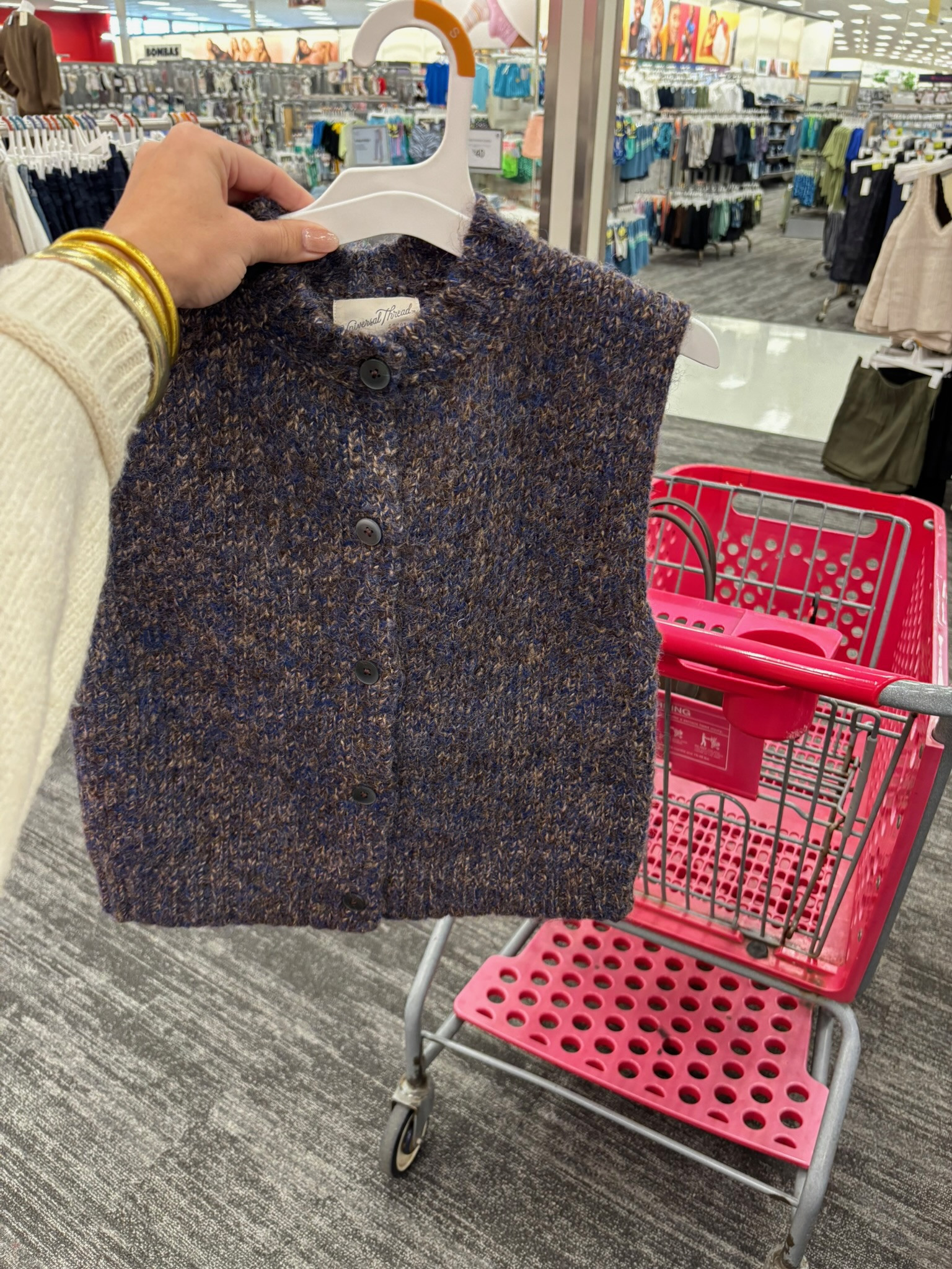 Sweater vests are having a major moment this season, and the texture on this one is so good!!!😍

Fall outfit, fall, summer to fall, vest, @Target

#LTKootd #LTKSeasonal #LTKgrwm