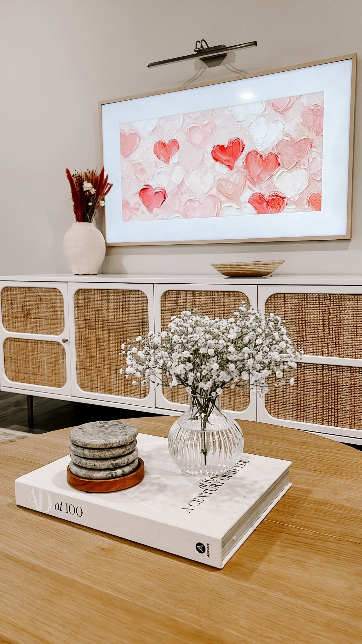 Valentine’s Day tv artwork 

#LTKHome #LTKValentine